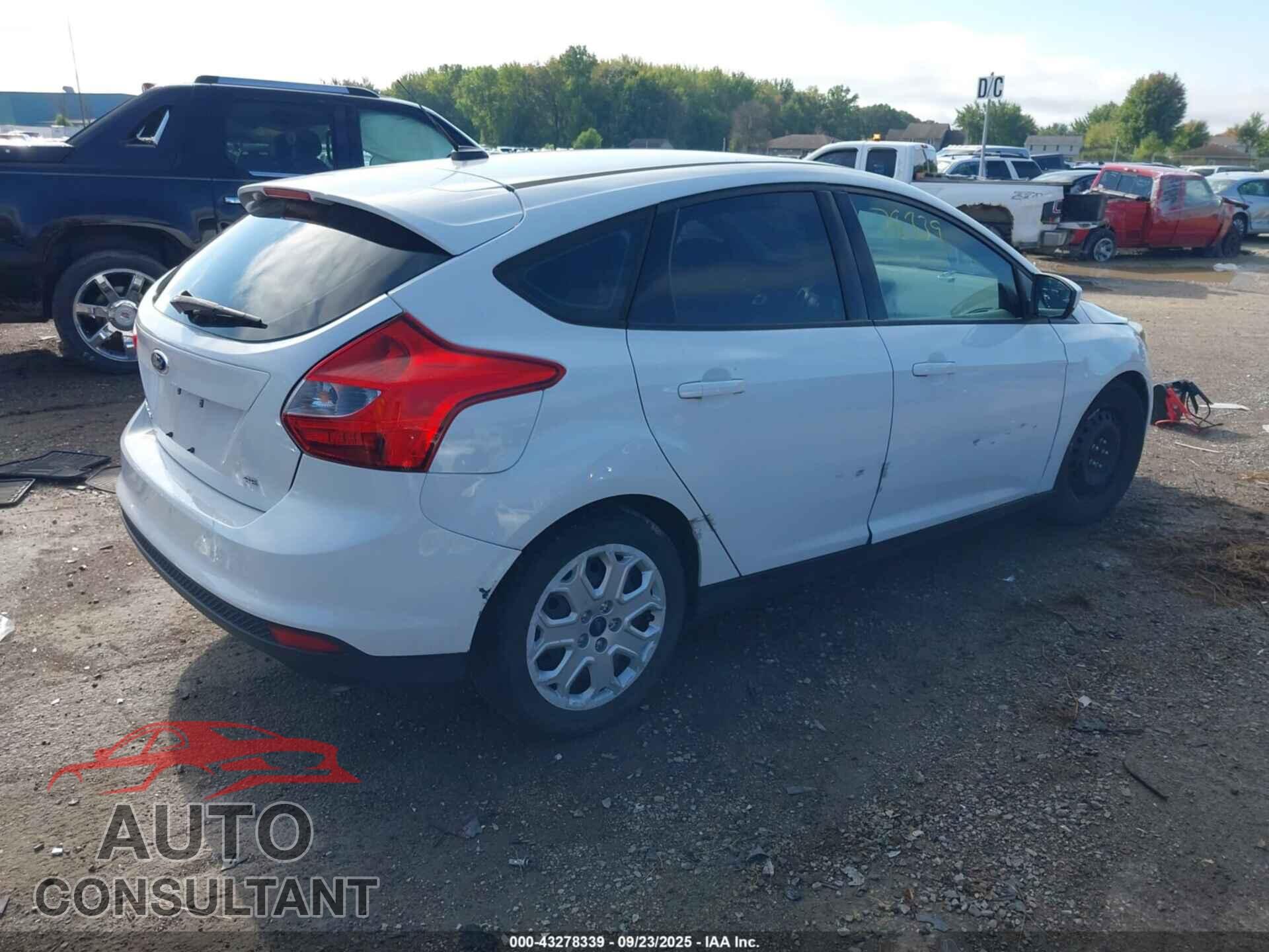 FORD FOCUS 2012 - 1FAHP3K27CL452504
