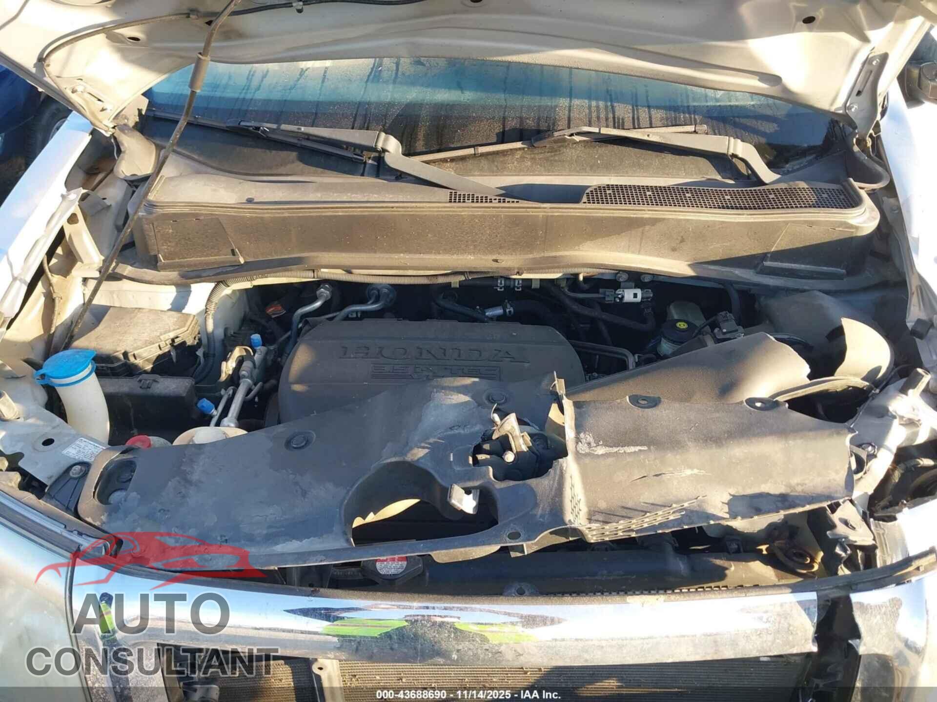 HONDA PILOT 2011 - 5FNYF4H61BB026211