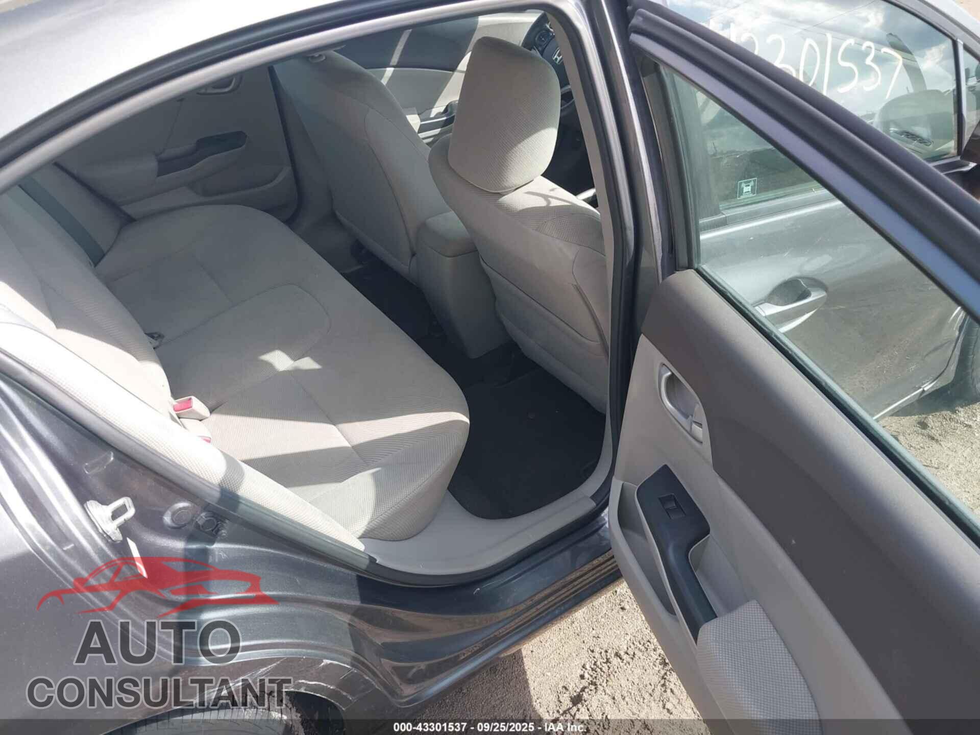HONDA CIVIC 2012 - 19XFB2F53CE312263