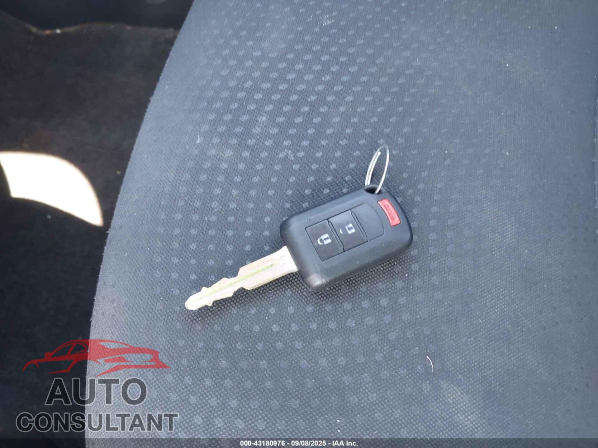 MITSUBISHI MIRAGE G4 2017 - ML32F3FJ3HHF10015