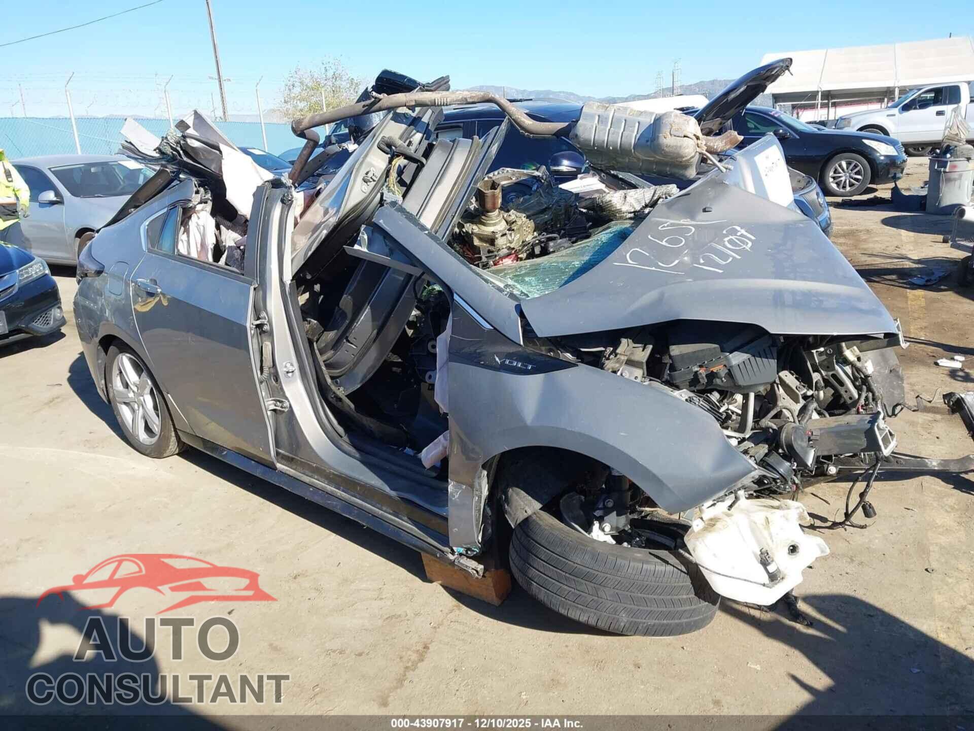 CHEVROLET VOLT 2017 - 1G1RC6S59HU211608