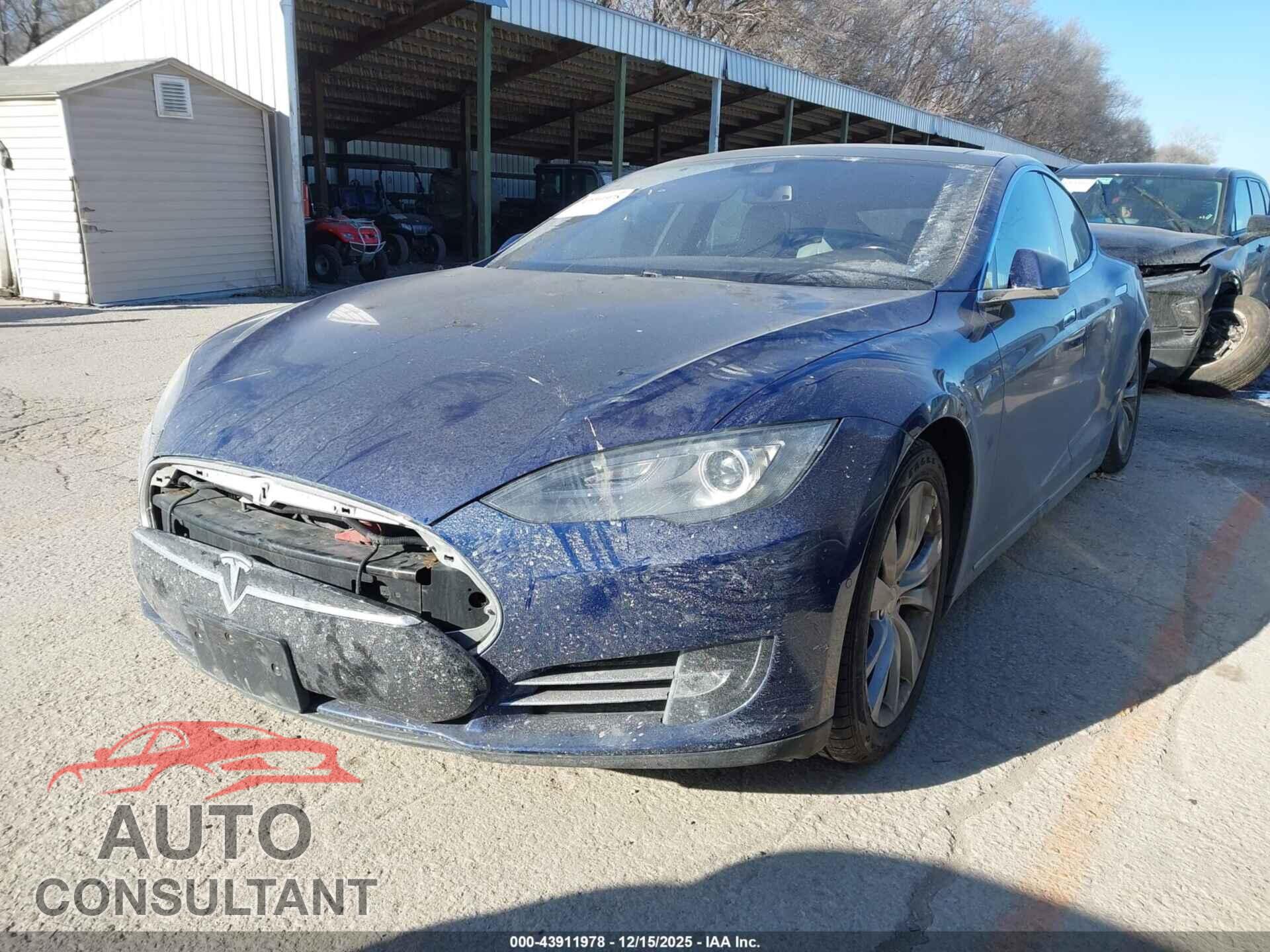 TESLA MODEL S 2015 - 5YJSA1H24FF094539