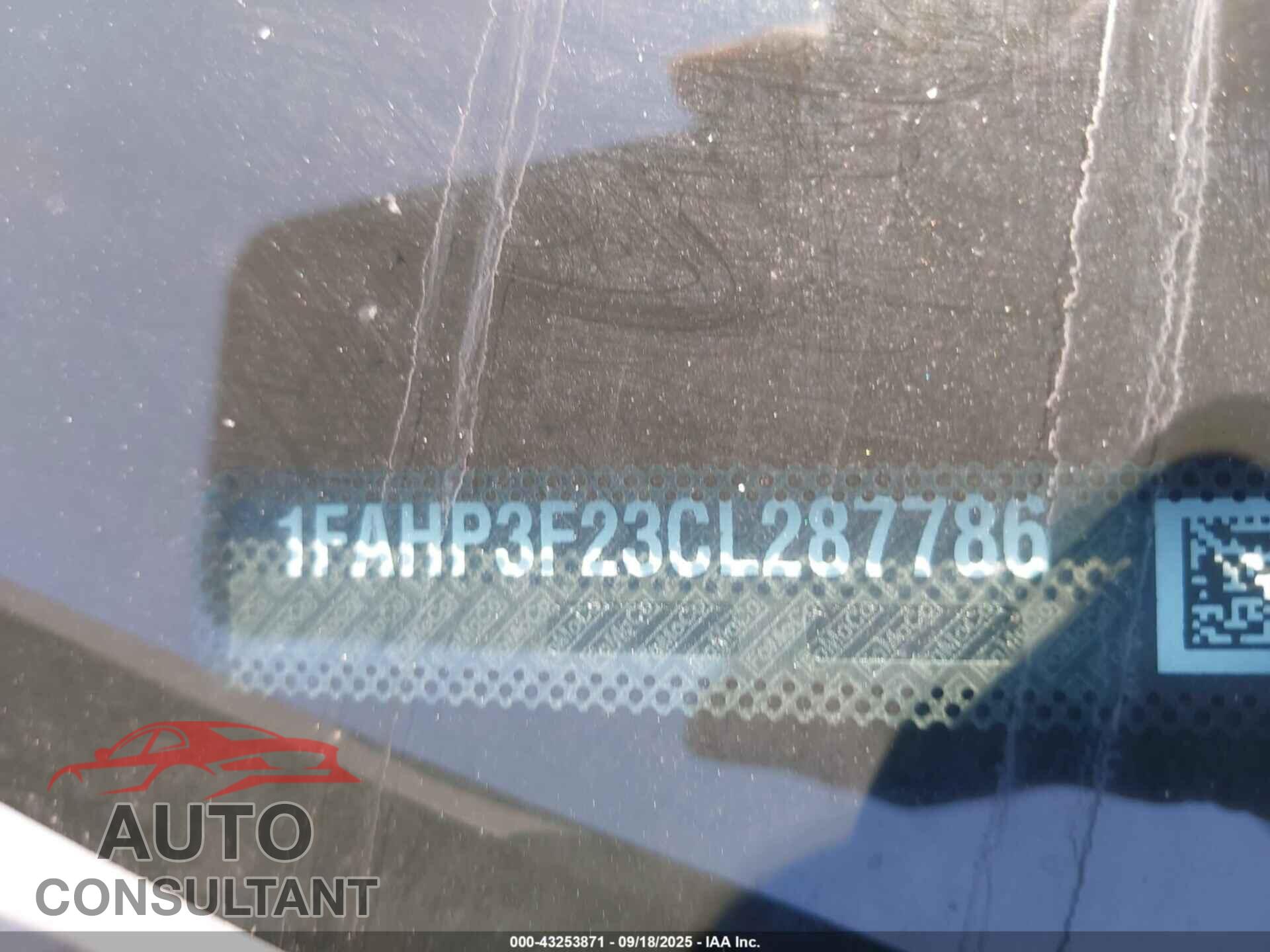 FORD FOCUS 2012 - 1FAHP3F23CL287786