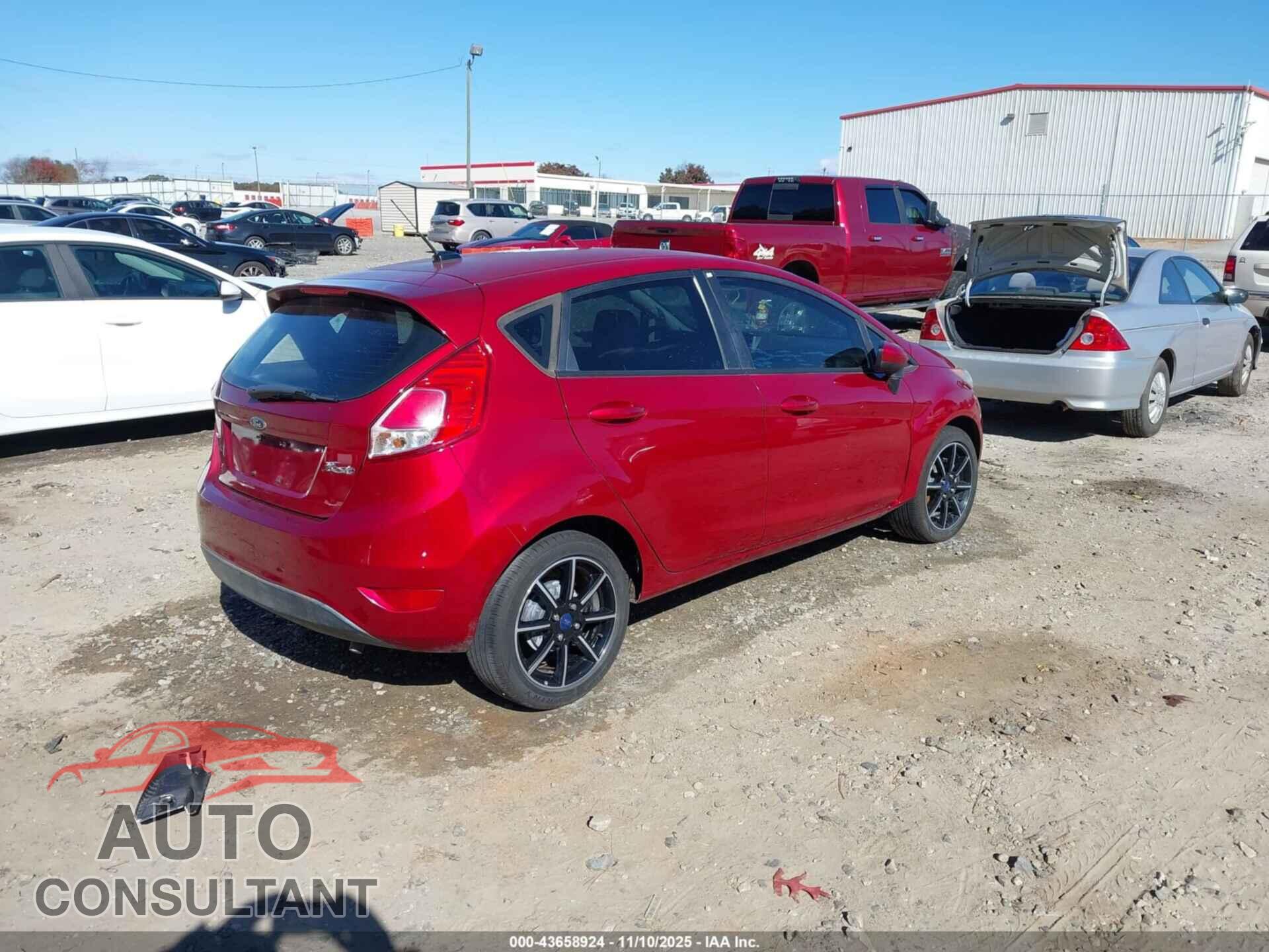 FORD FIESTA 2017 - 3FADP4EJ5HM146348