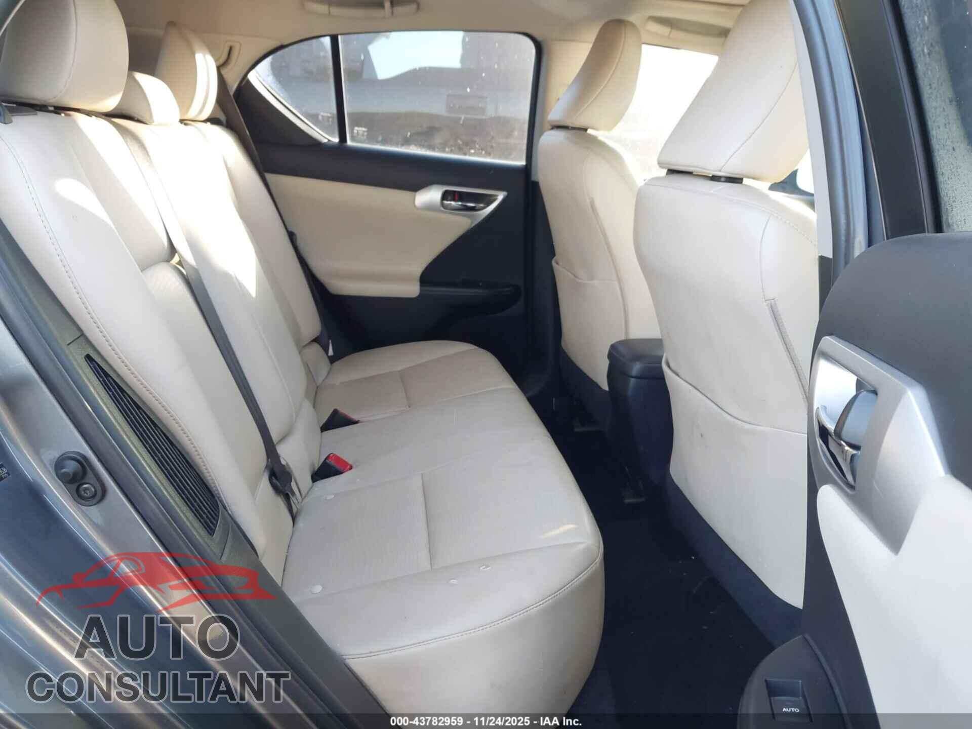 LEXUS CT 200H 2012 - JTHKD5BH3C2093536