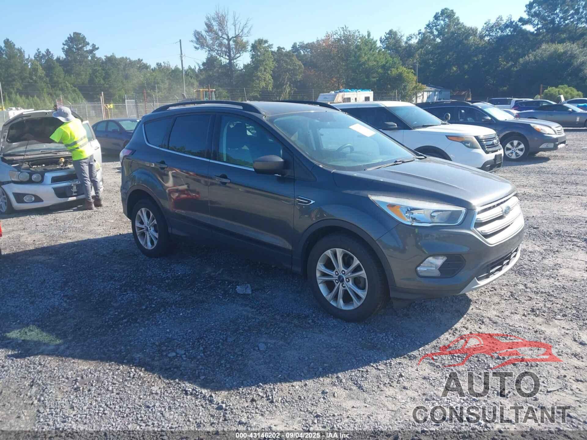 FORD ESCAPE 2018 - 1FMCU0GD7JUB61655