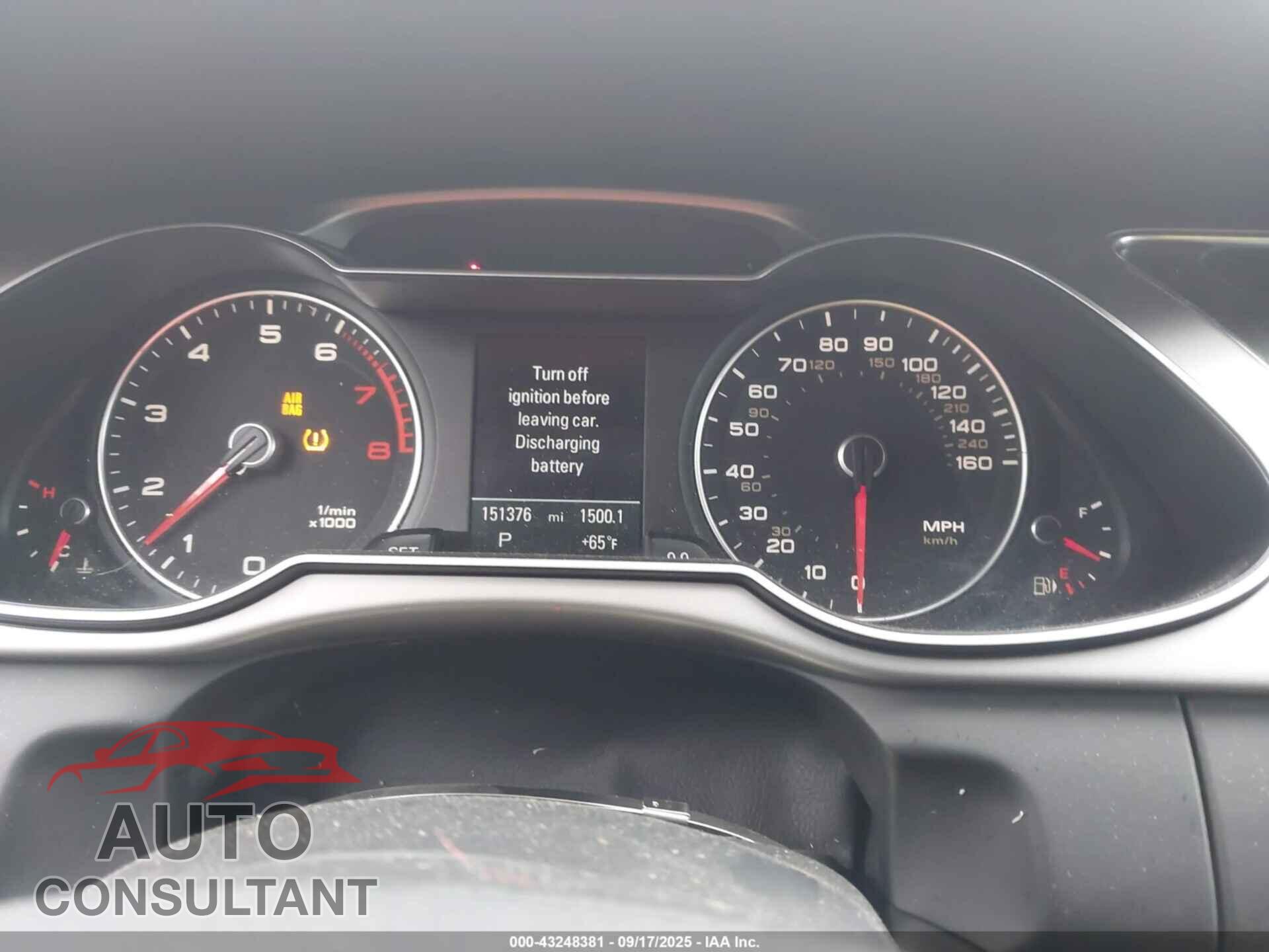 AUDI A4 2013 - WAUFFAFL7DA167534