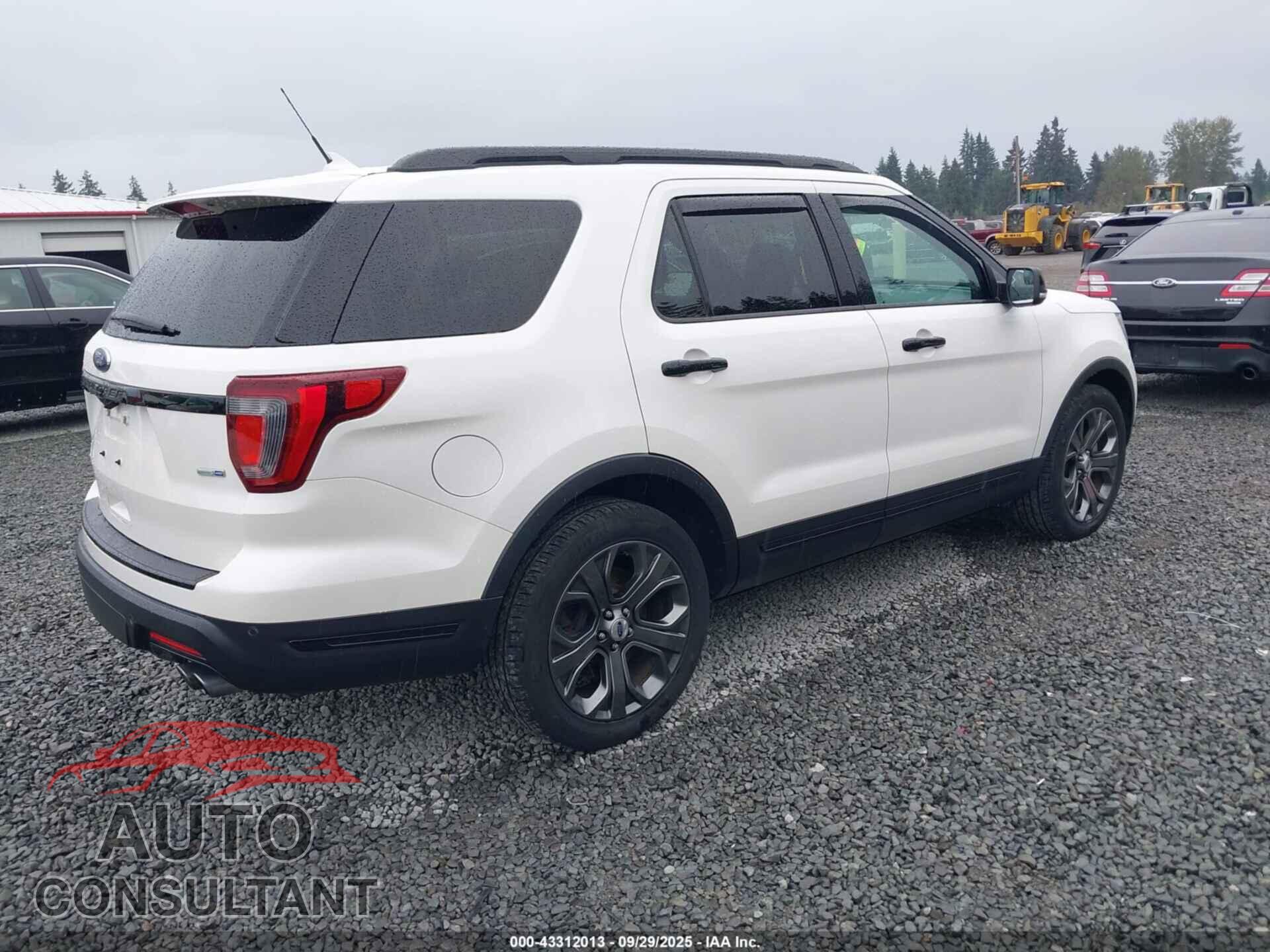 FORD EXPLORER 2018 - 1FM5K8GT0JGB80258