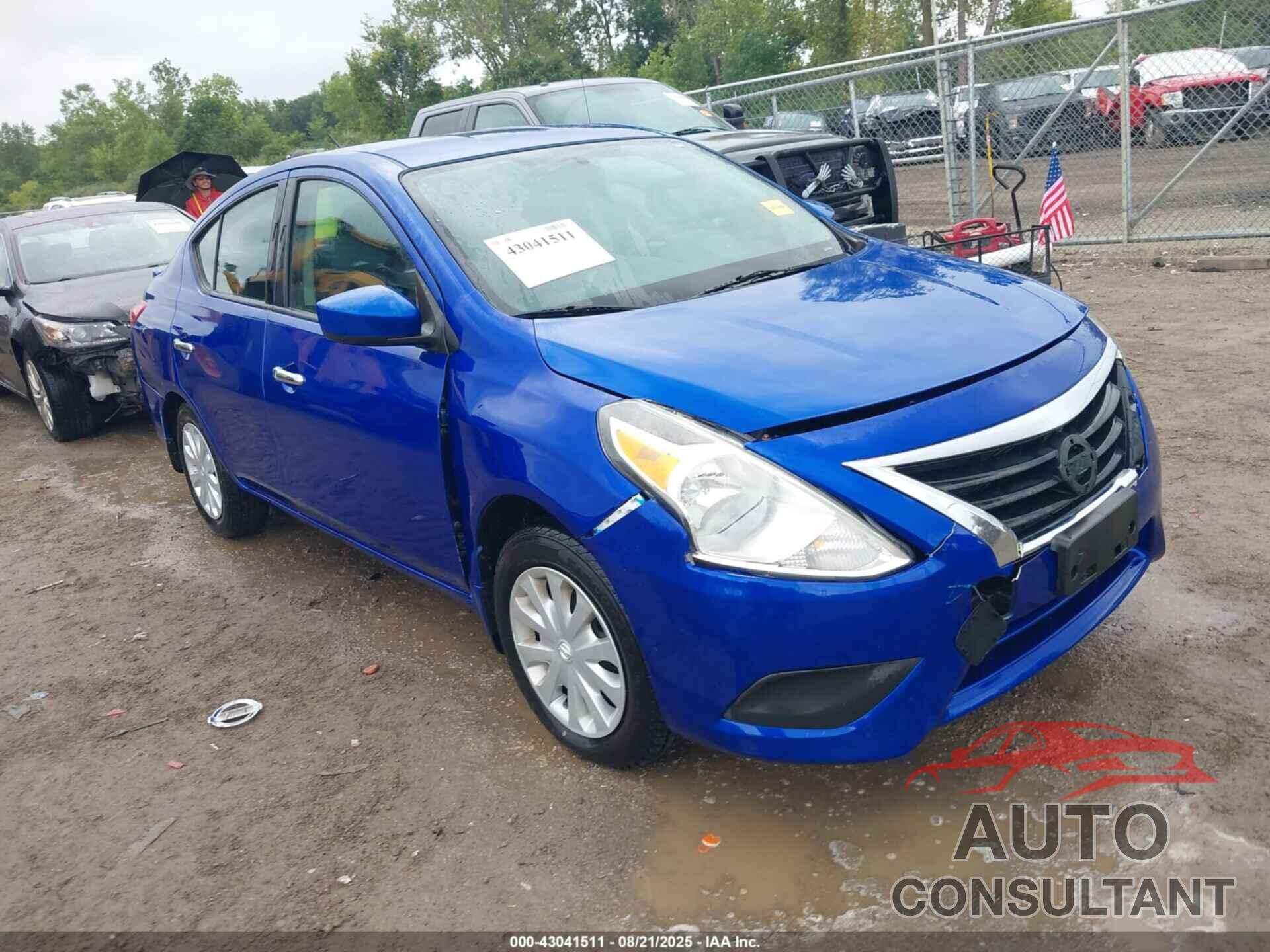 NISSAN VERSA 2015 - 3N1CN7AP7FL930219