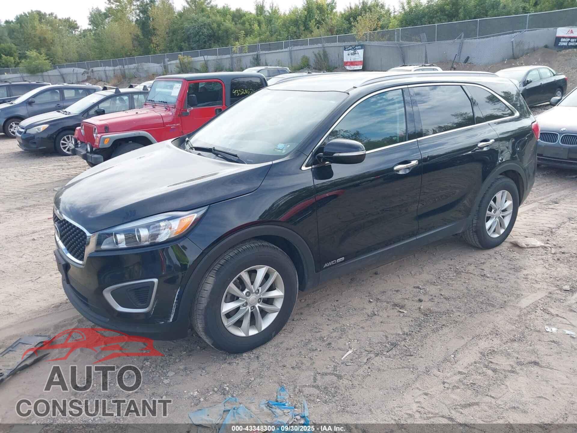 KIA SORENTO 2017 - 5XYPGDA59HG324629