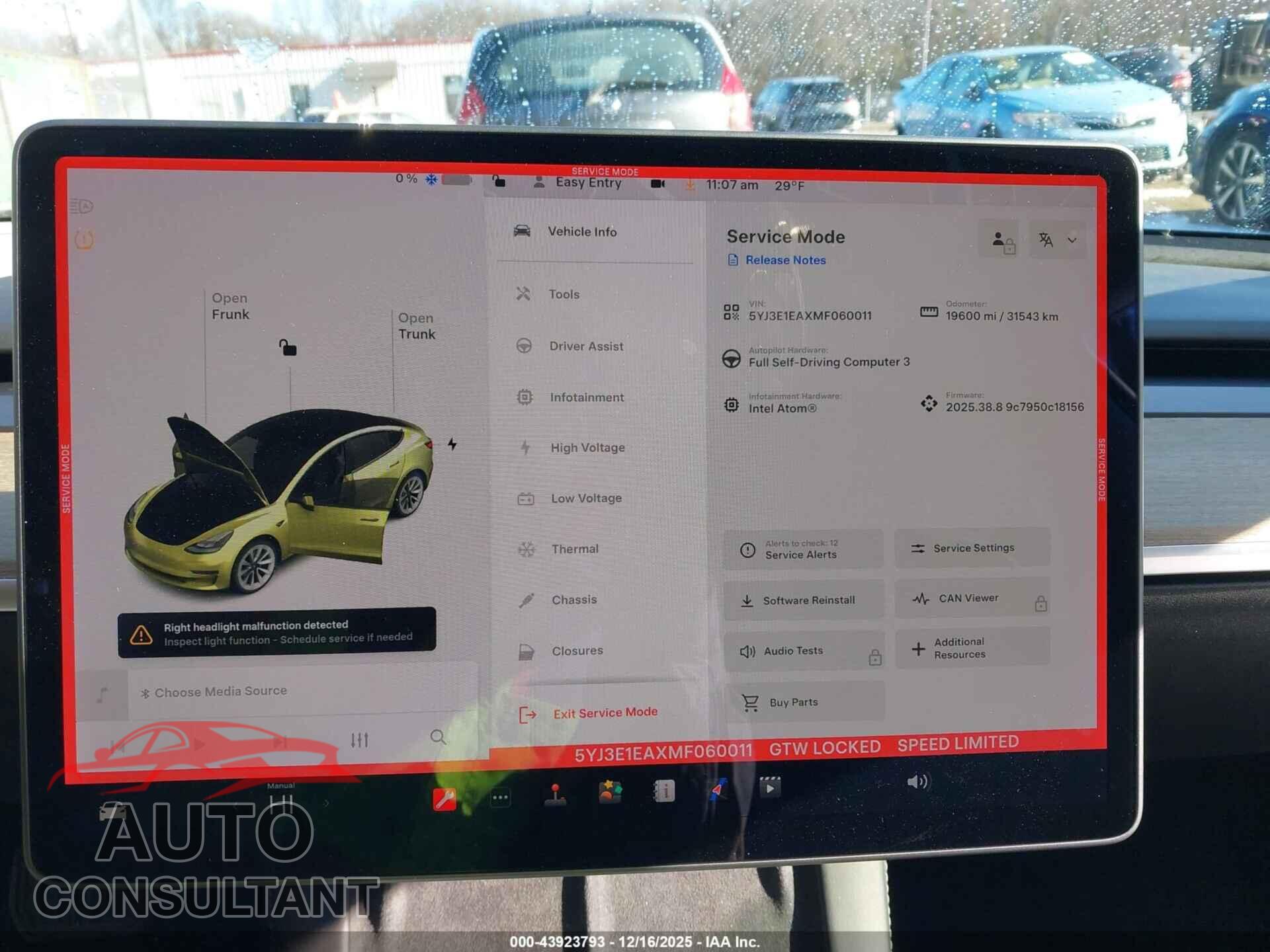 TESLA MODEL 3 2021 - 5YJ3E1EAXMF060011
