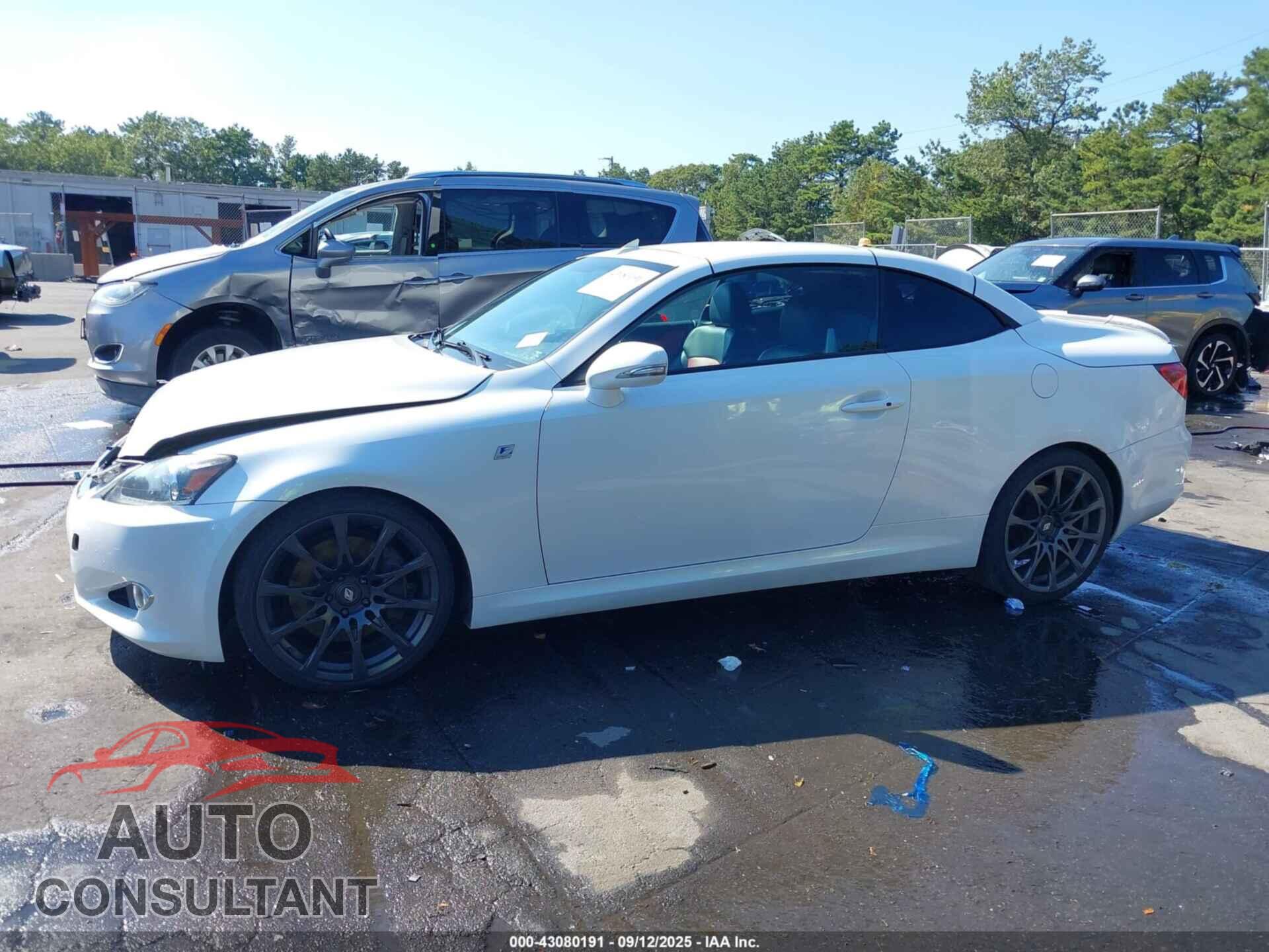 LEXUS IS 350C 2011 - JTHFE2C2XB2506039