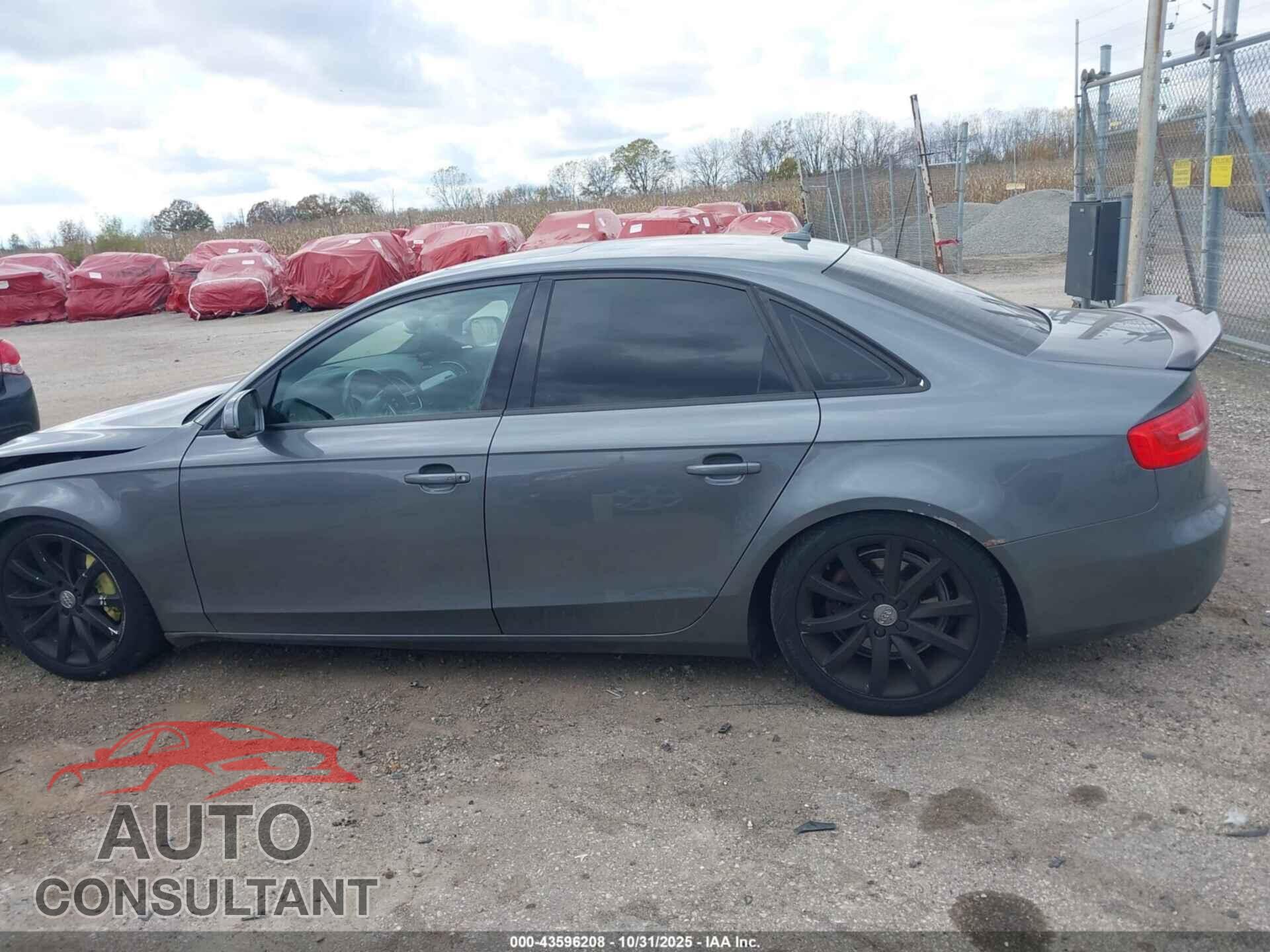 AUDI A4 2013 - WAUFFBFL7DN008429