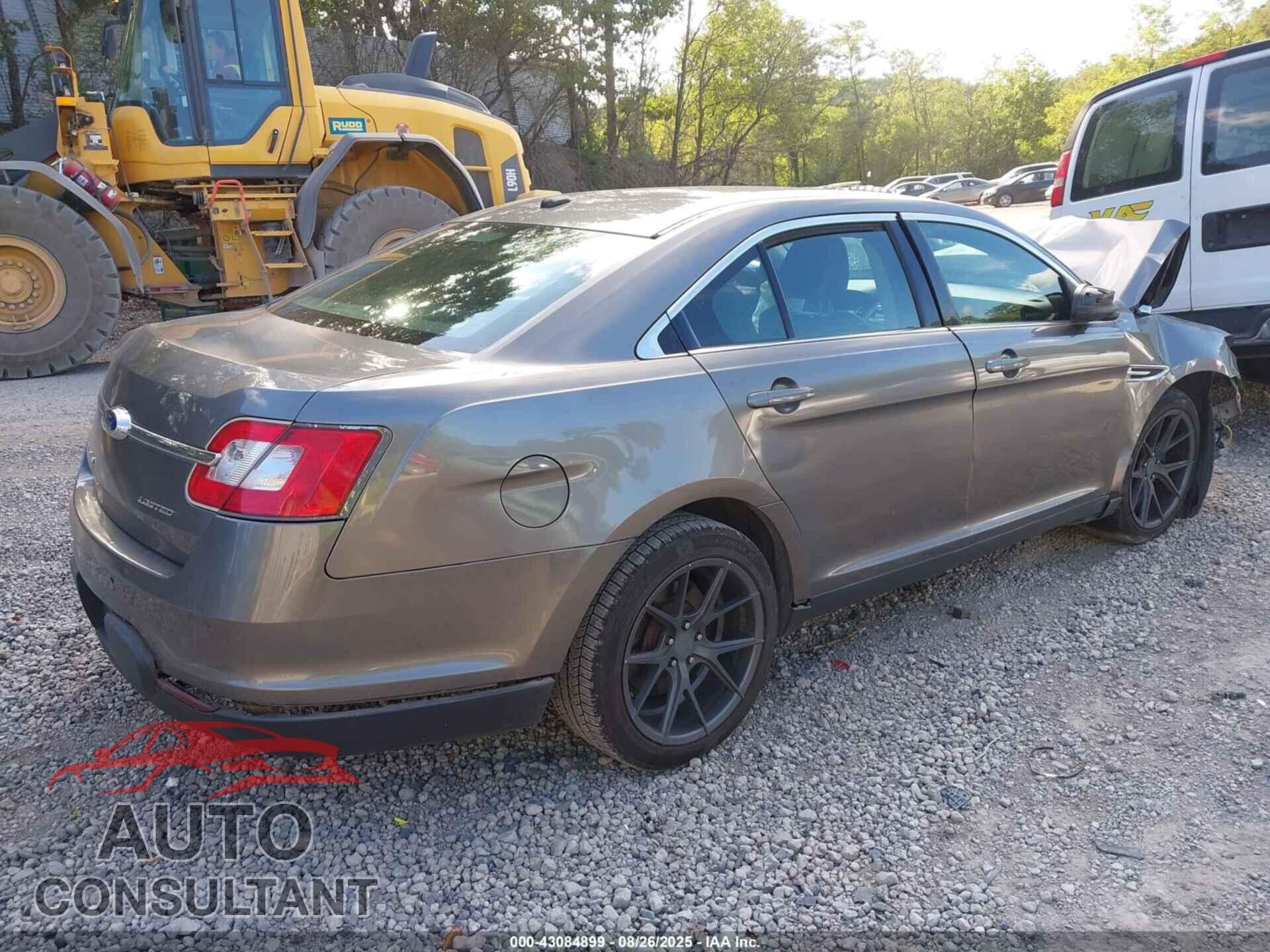FORD TAURUS 2011 - 1FAHP2FWXBG181291
