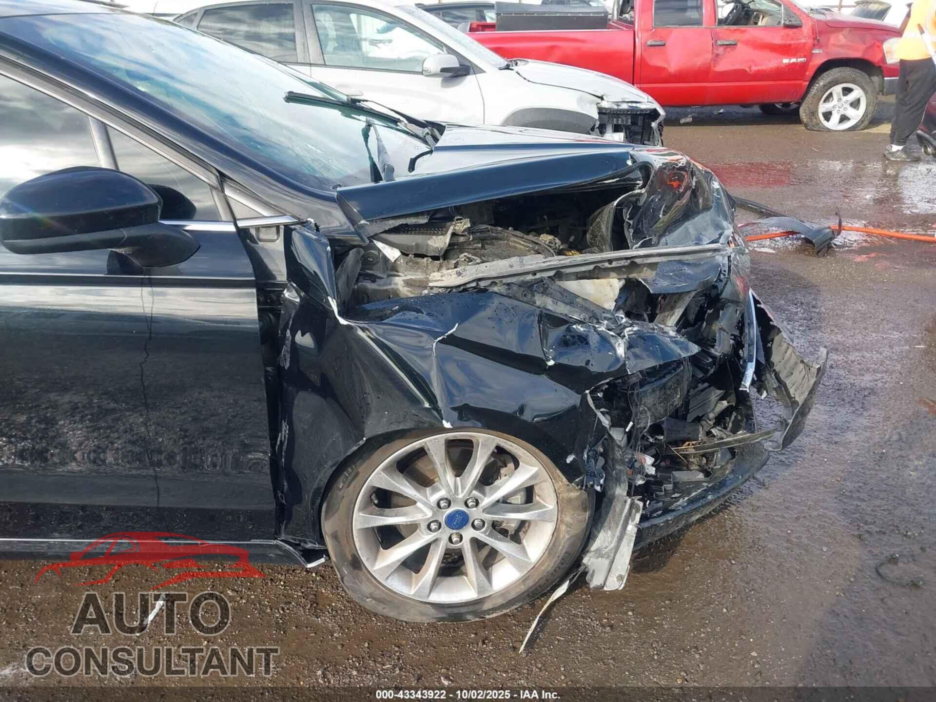 FORD FUSION 2017 - 3FA6P0H70HR345084