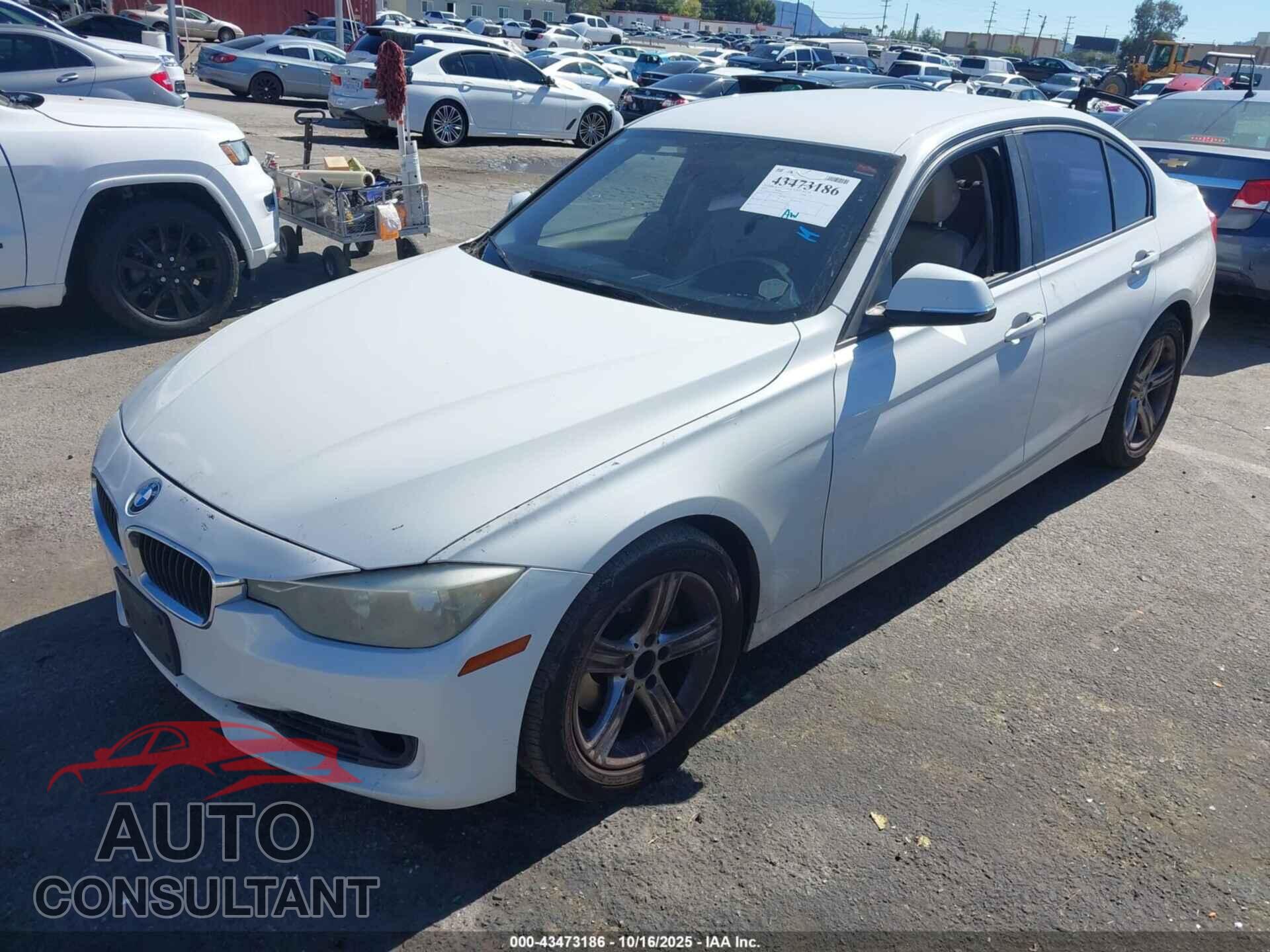 BMW 328I 2013 - WBA3A5C56DF353437