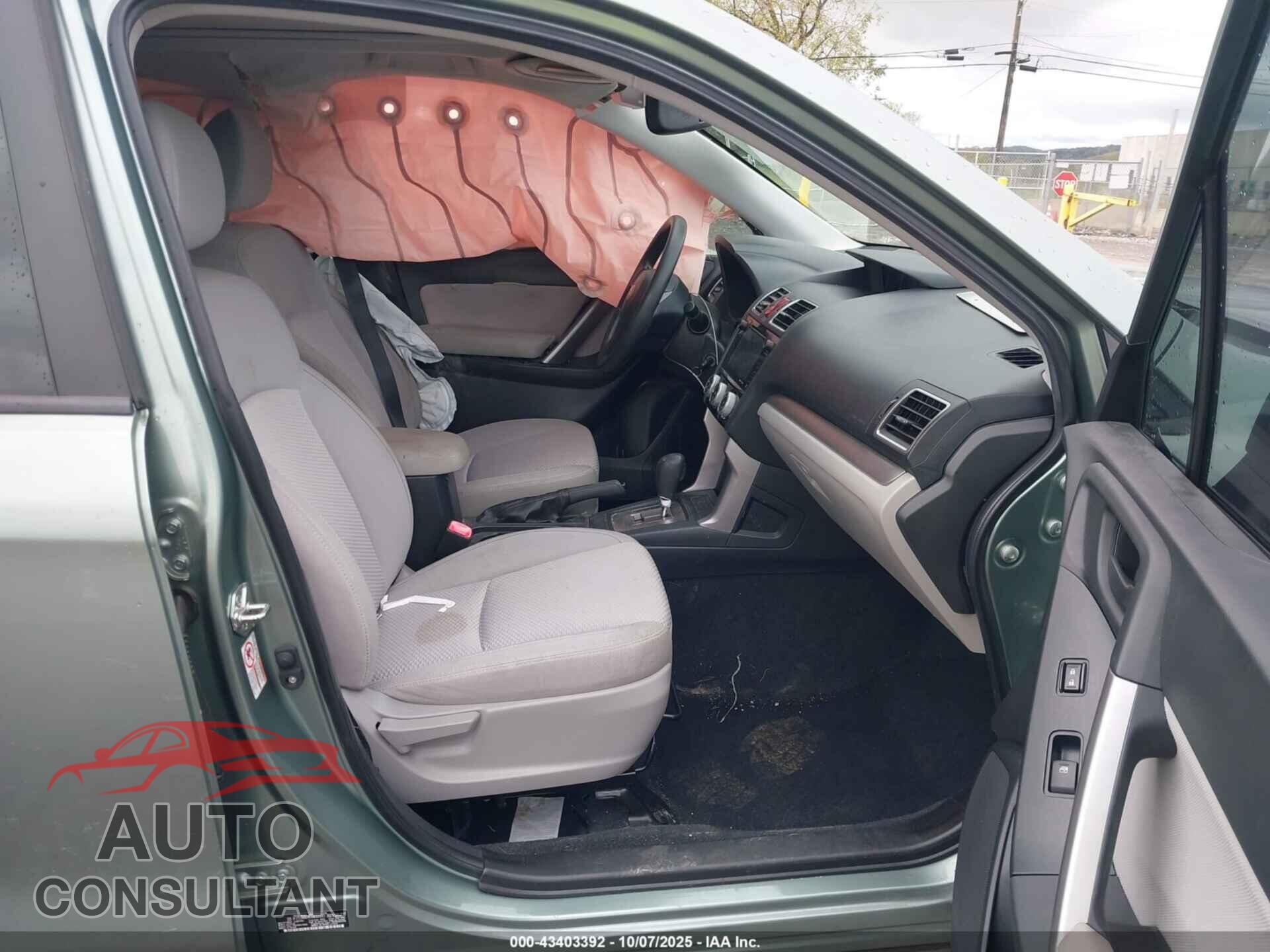 SUBARU FORESTER 2016 - JF2SJADC8GH437712