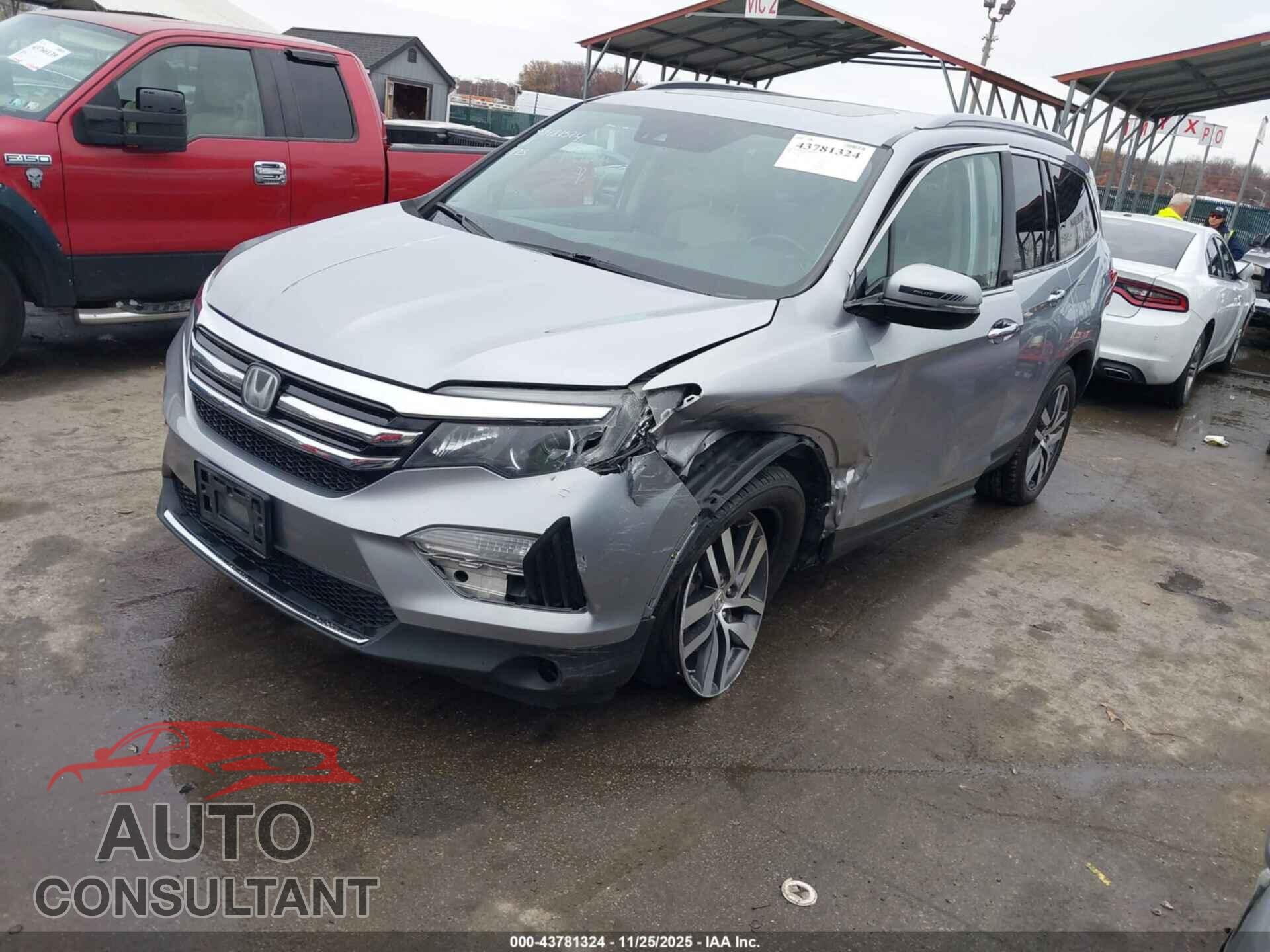 HONDA PILOT 2016 - 5FNYF6H09GB050576