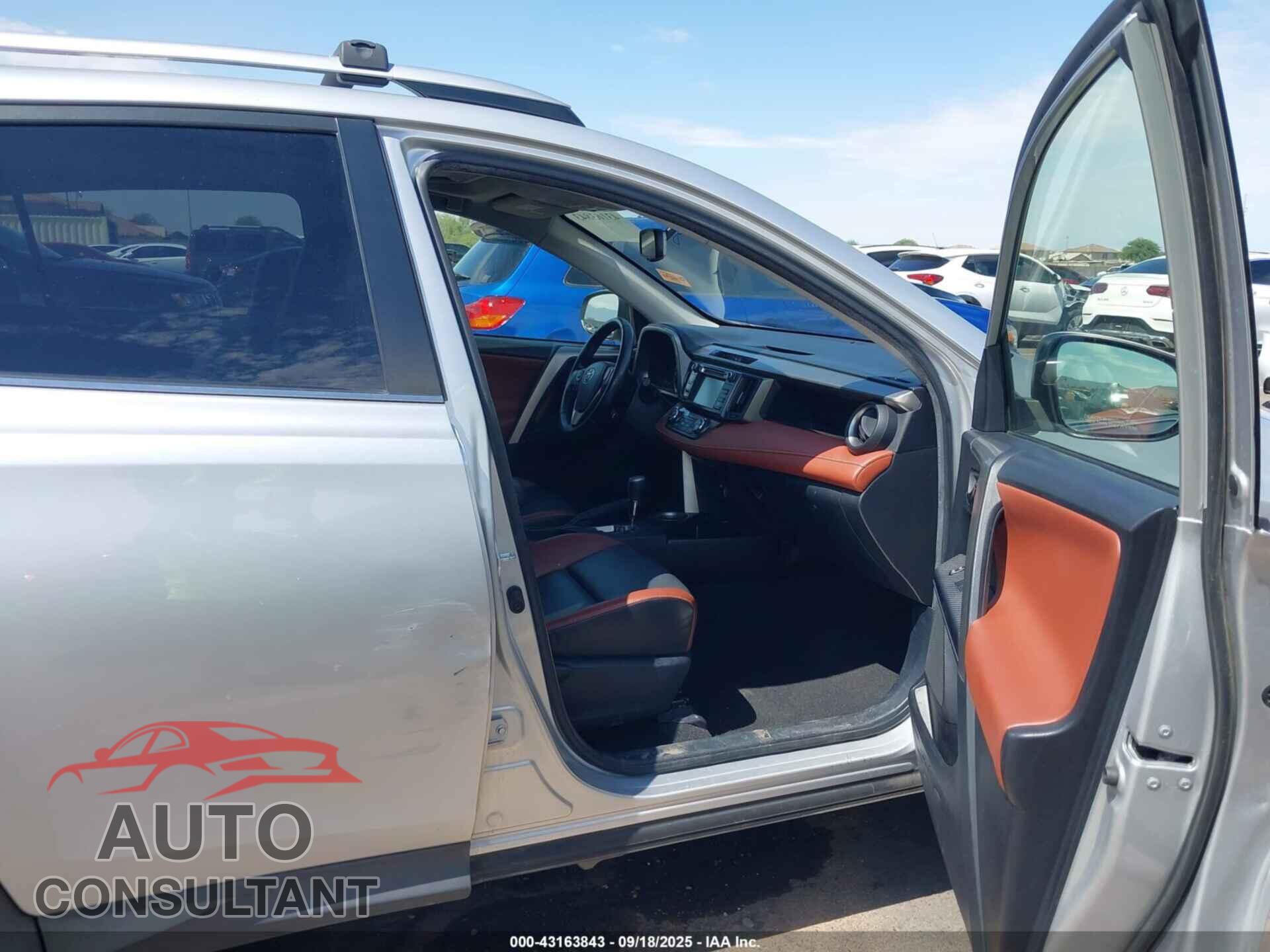 TOYOTA RAV4 2014 - JTMDFREV0ED070252