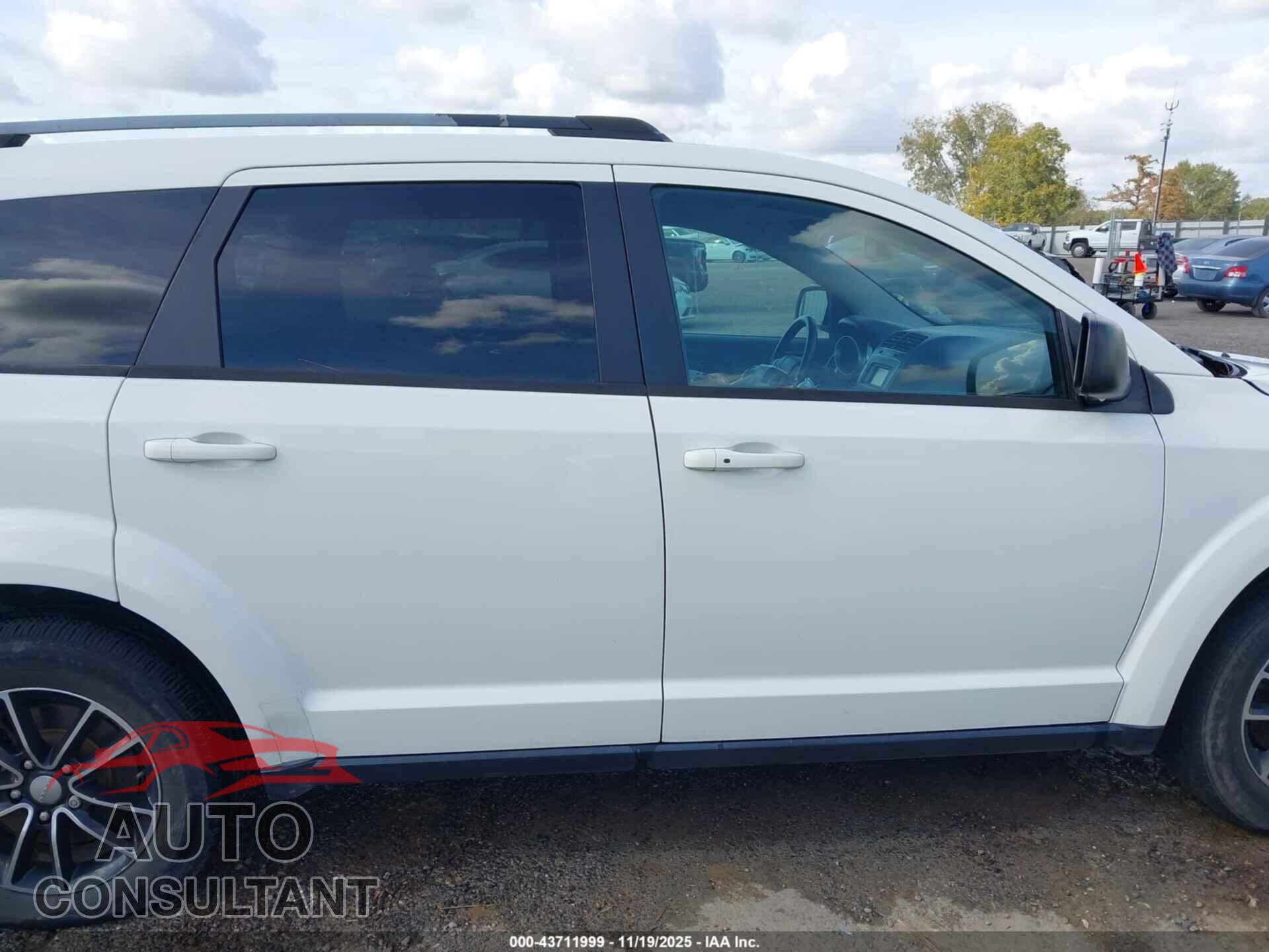 DODGE JOURNEY 2017 - 3C4PDCAB8HT599734