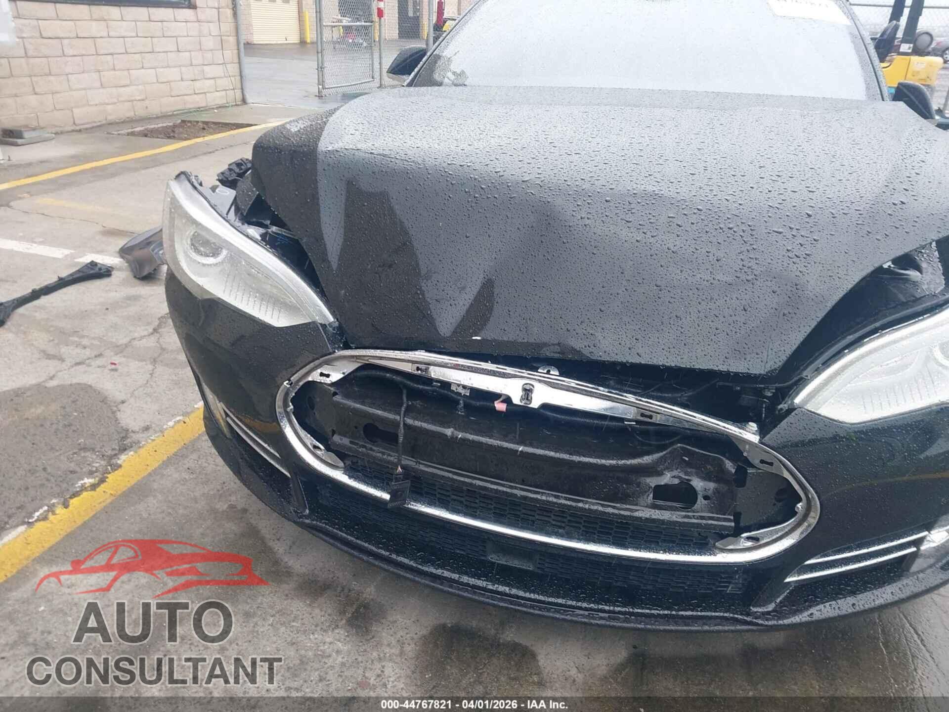 TESLA MODEL S 2016 - 5YJSA1E2XGF125489