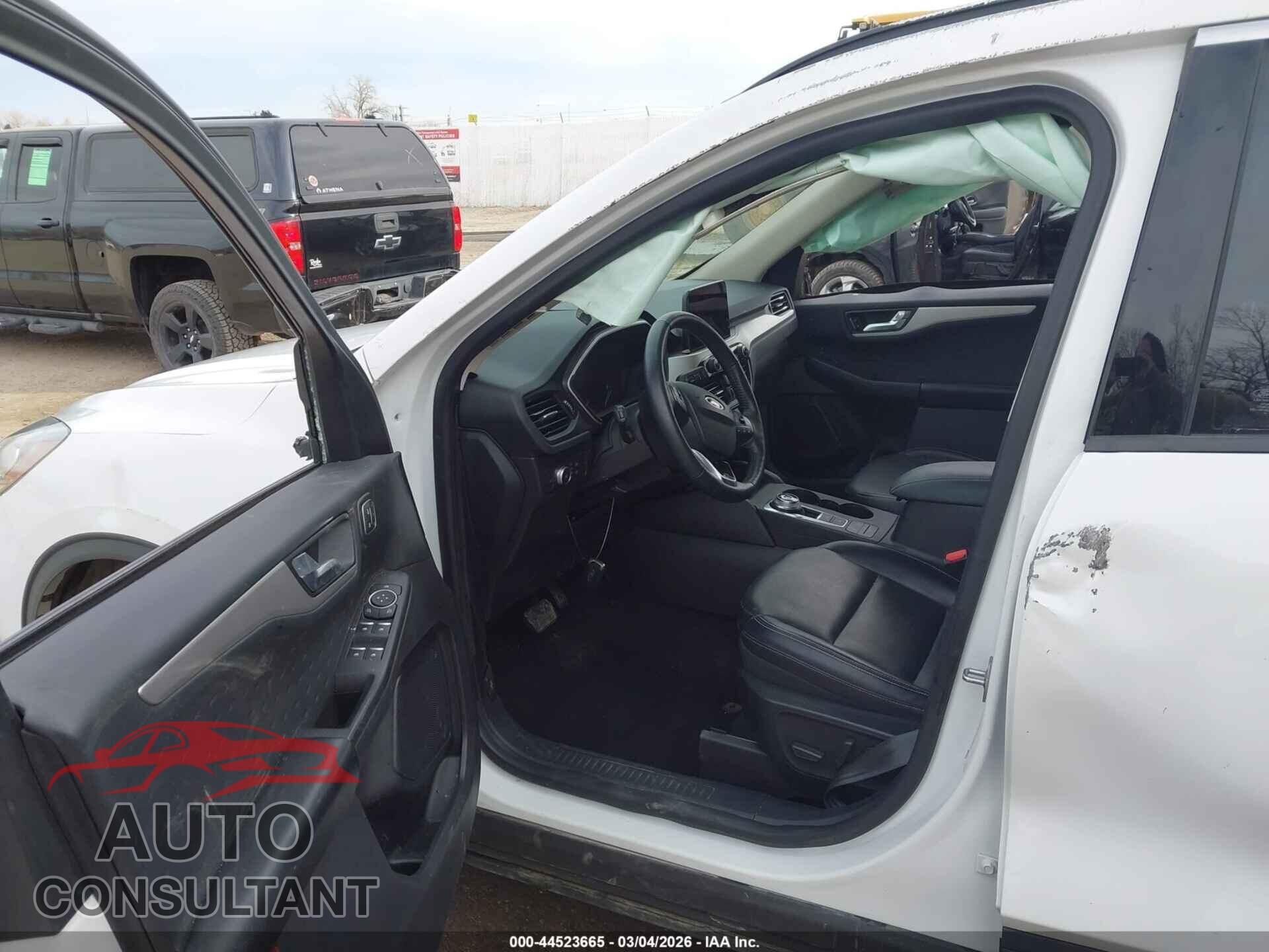 FORD ESCAPE 2020 - 1FMCU9H60LUA02595