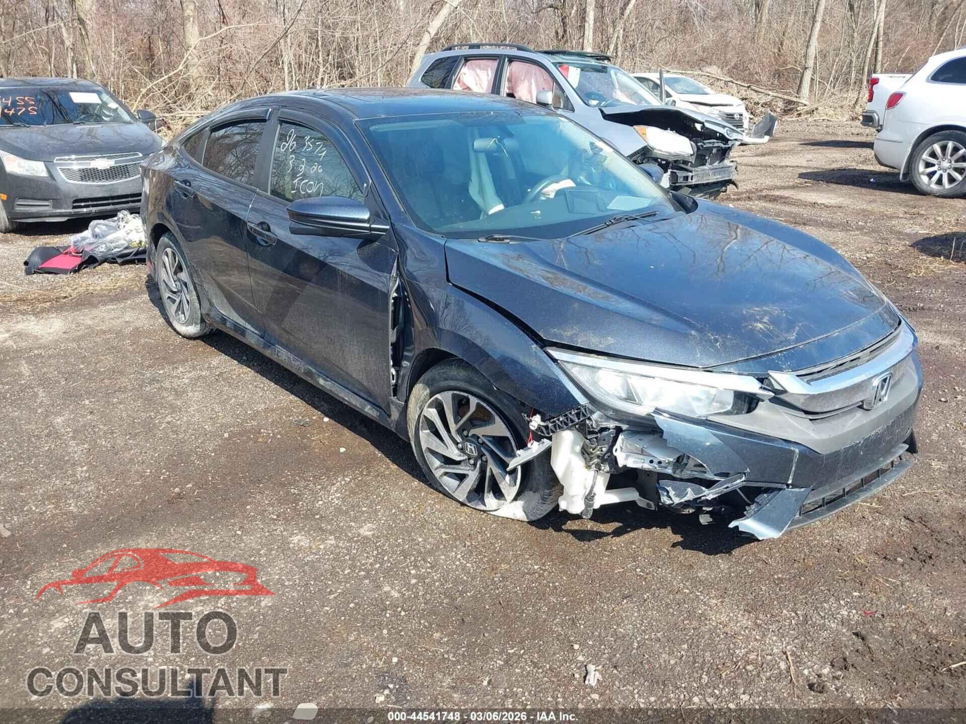 HONDA CIVIC 2017 - 19XFC2F76HE213913
