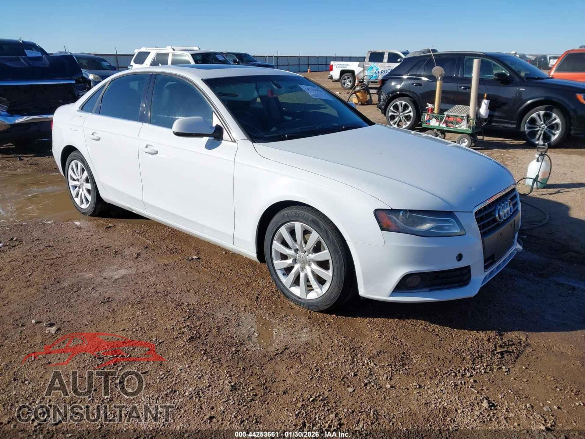 AUDI A4 2012 - WAUAFAFL7CA117807