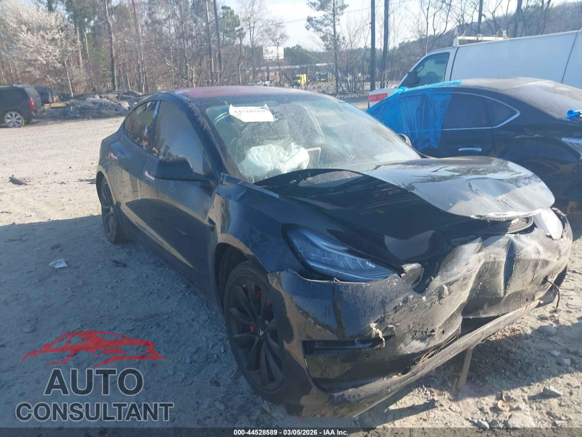 TESLA MODEL 3 2018 - 5YJ3E1EA9JF033183