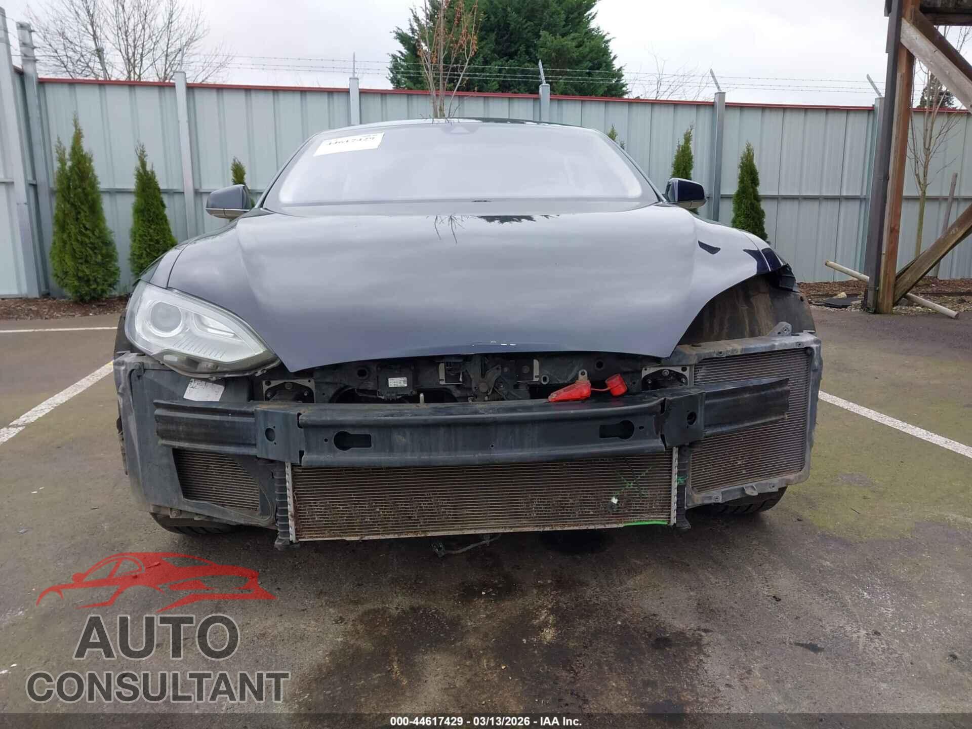 TESLA MODEL S 2014 - 5YJSA1S18EFP60767