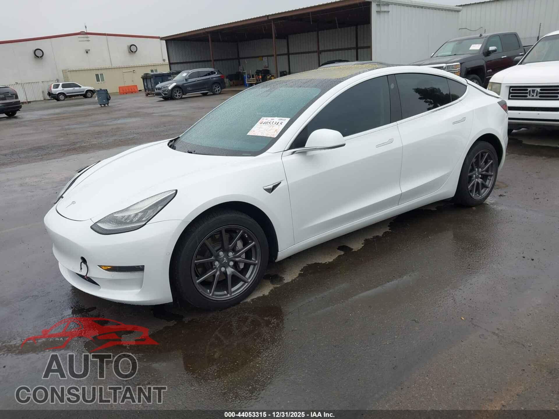 TESLA MODEL 3 2018 - 5YJ3E1EA3JF062579