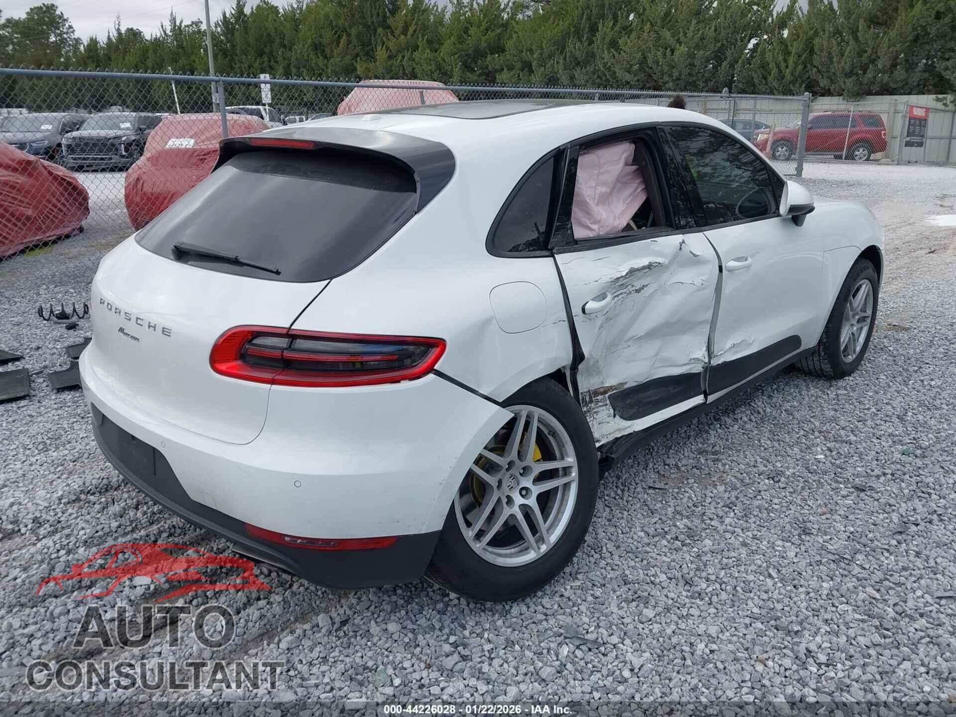 PORSCHE MACAN 2017 - WP1AA2A55HLB00319