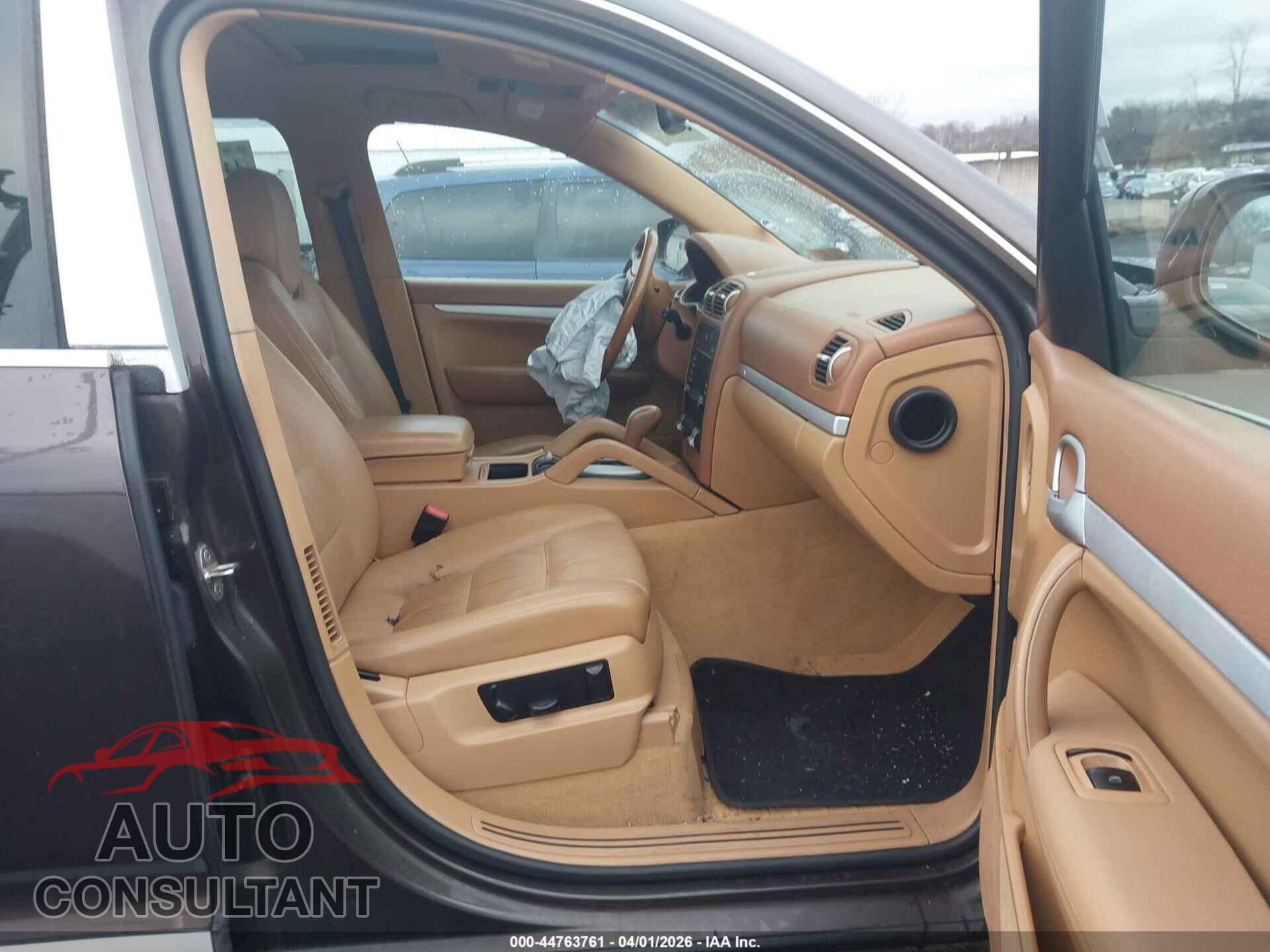 PORSCHE CAYENNE 2010 - WP1AA2AP8ALA06331
