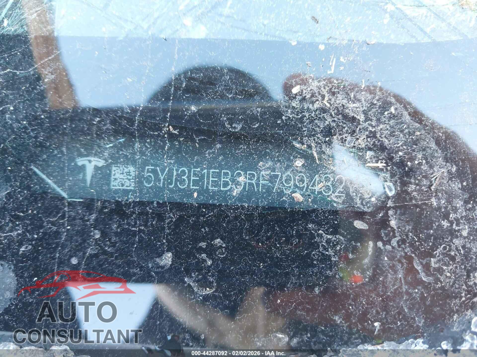 TESLA MODEL 3 2024 - 5YJ3E1EB3RF799432