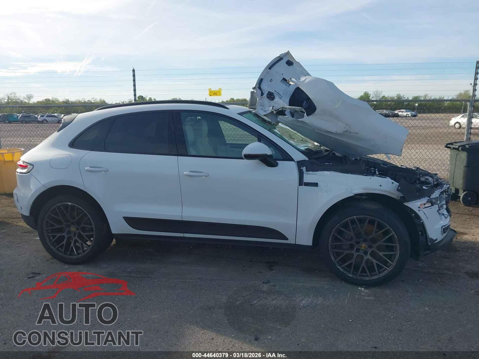 PORSCHE MACAN 2021 - WP1AB2A58MLB34021