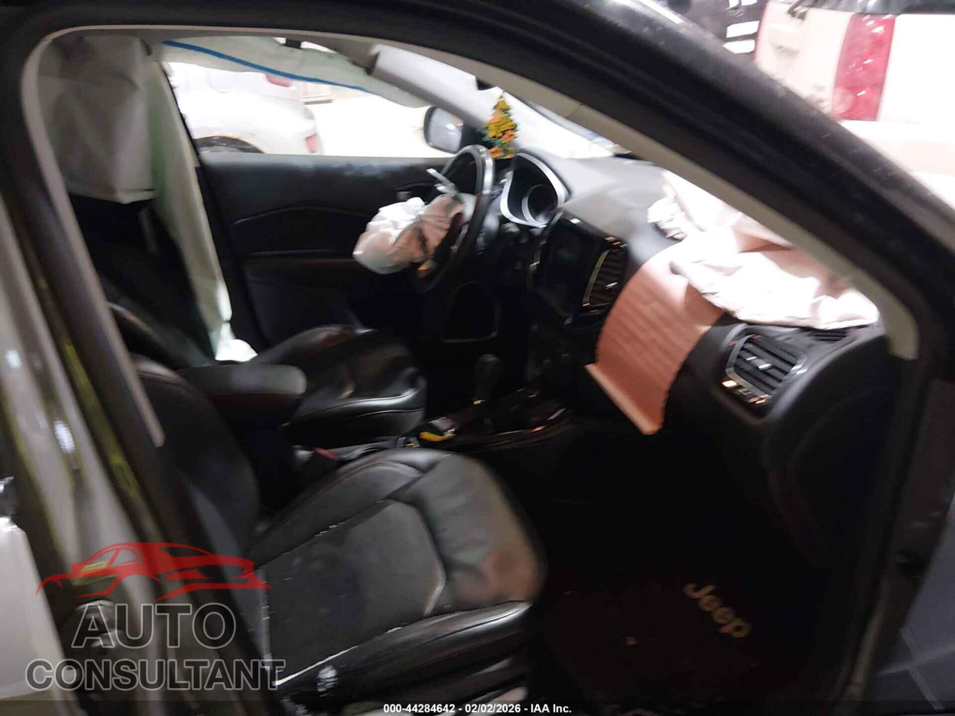JEEP COMPASS 2021 - 3C4NJDCB2MT512584