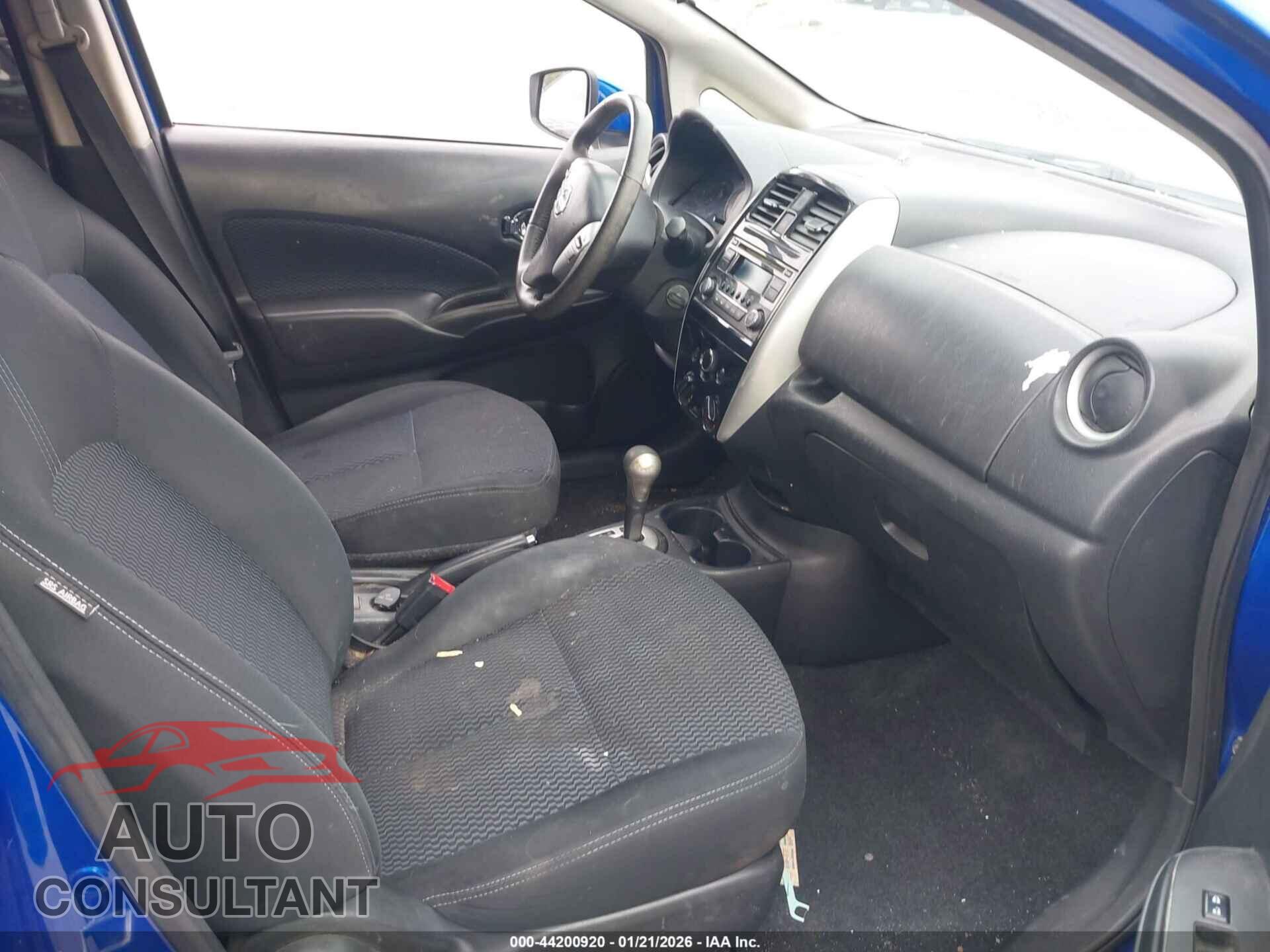 NISSAN VERSA NOTE 2015 - 3N1CE2CP2FL366558
