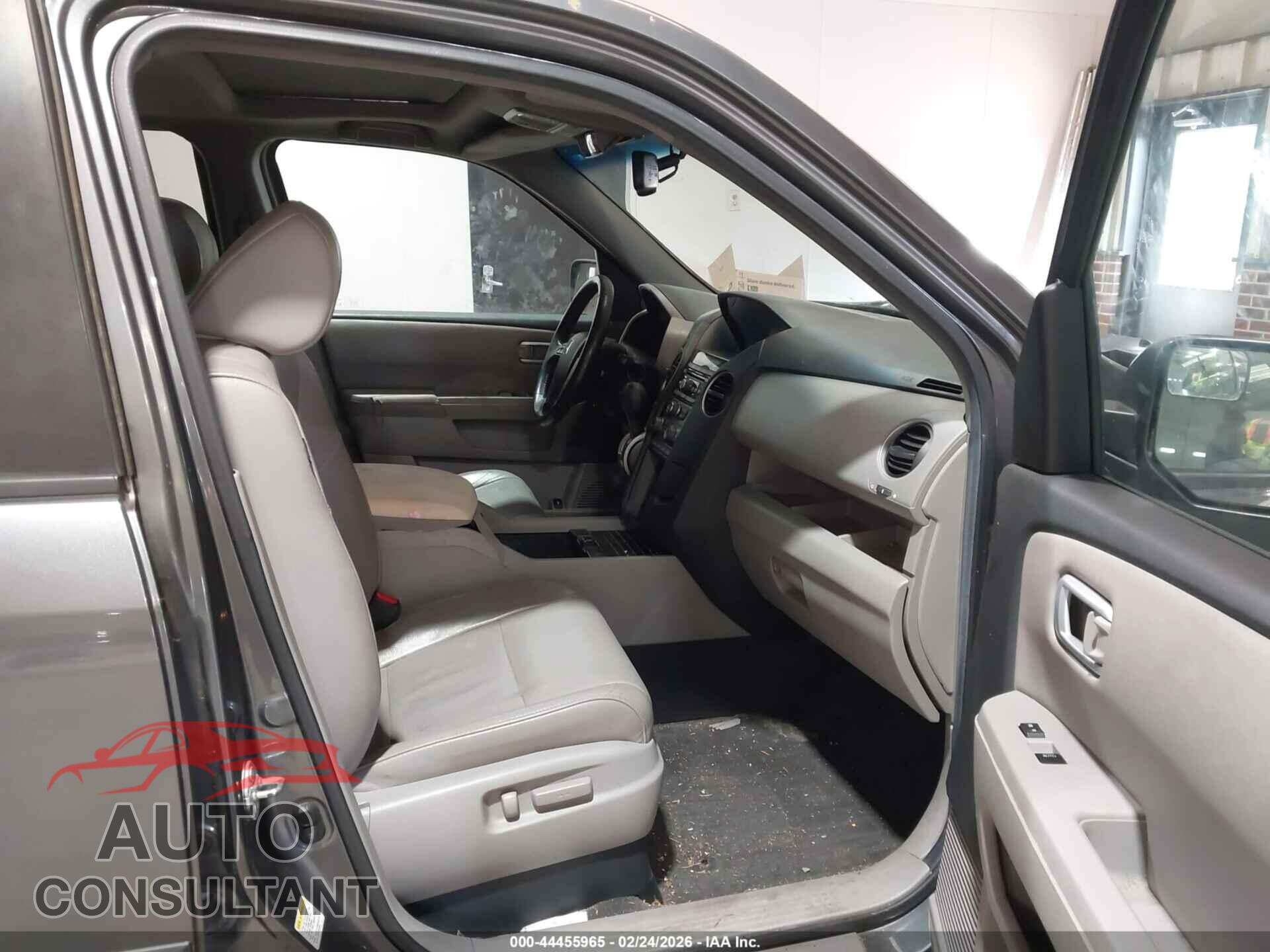 HONDA PILOT 2012 - 5FNYF4H58CB047923