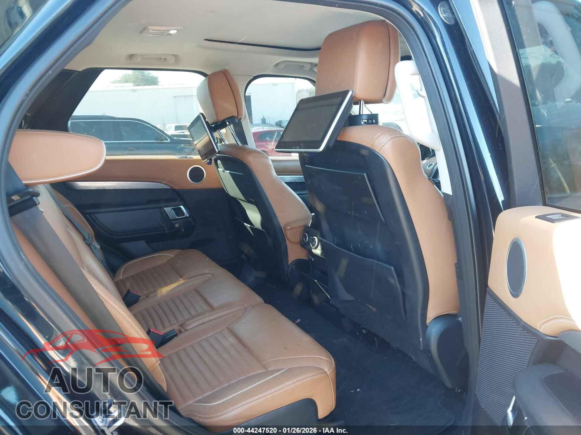 LAND ROVER DISCOVERY 2017 - SALRTBBV7HA021753