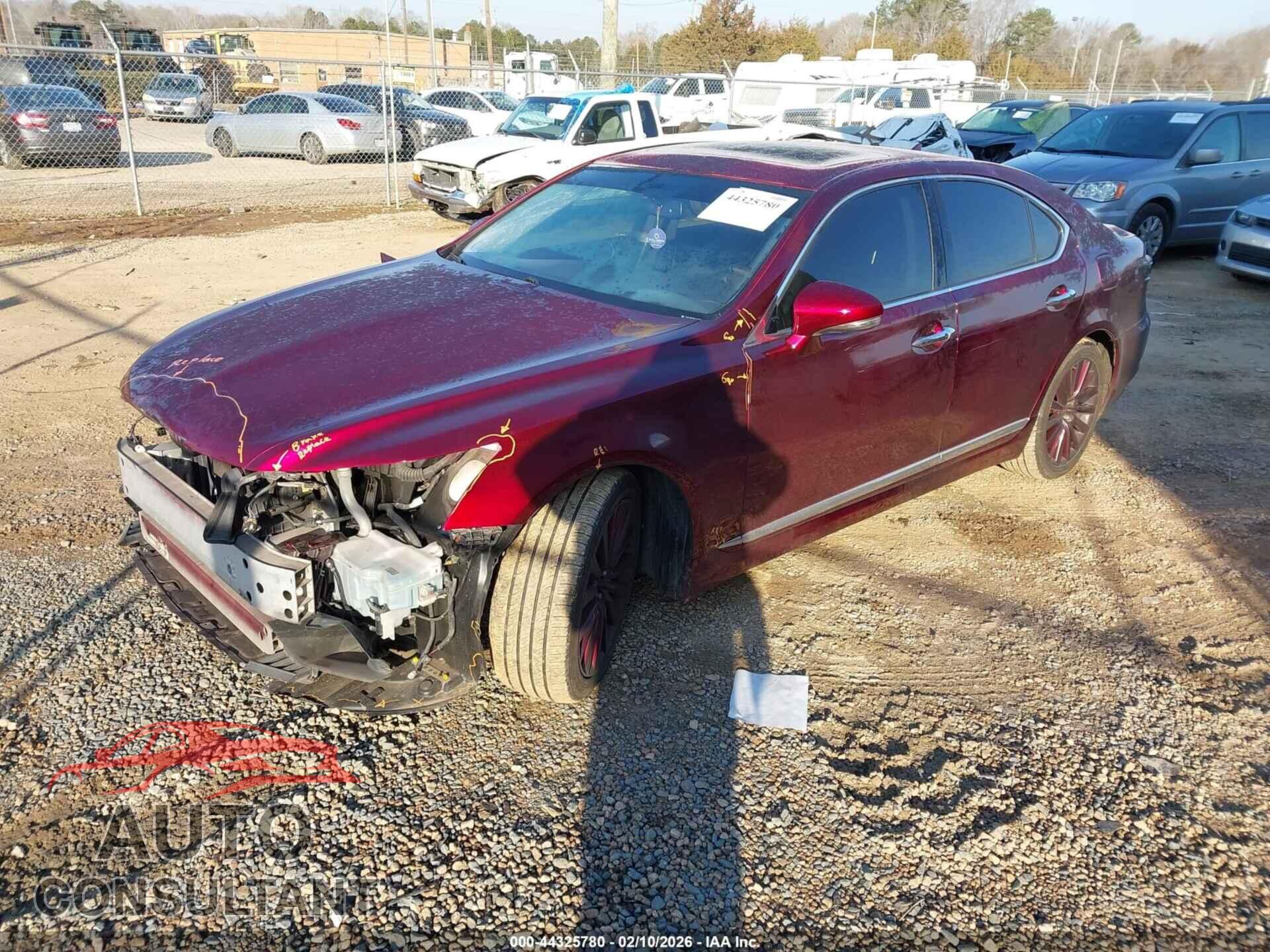 LEXUS LS 460 2013 - JTHBL5EF3D5121560