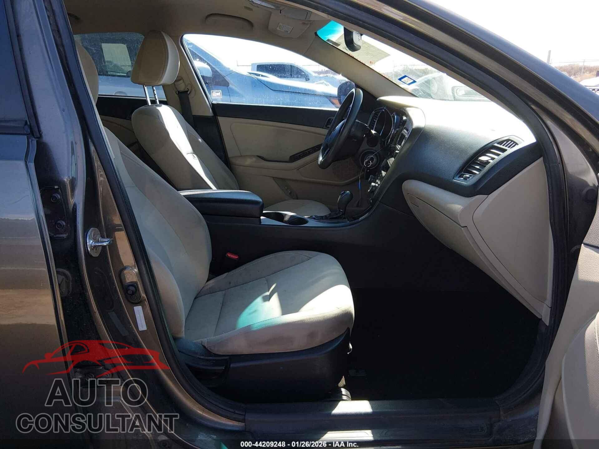 KIA OPTIMA 2013 - 5XXGM4A79DG135455