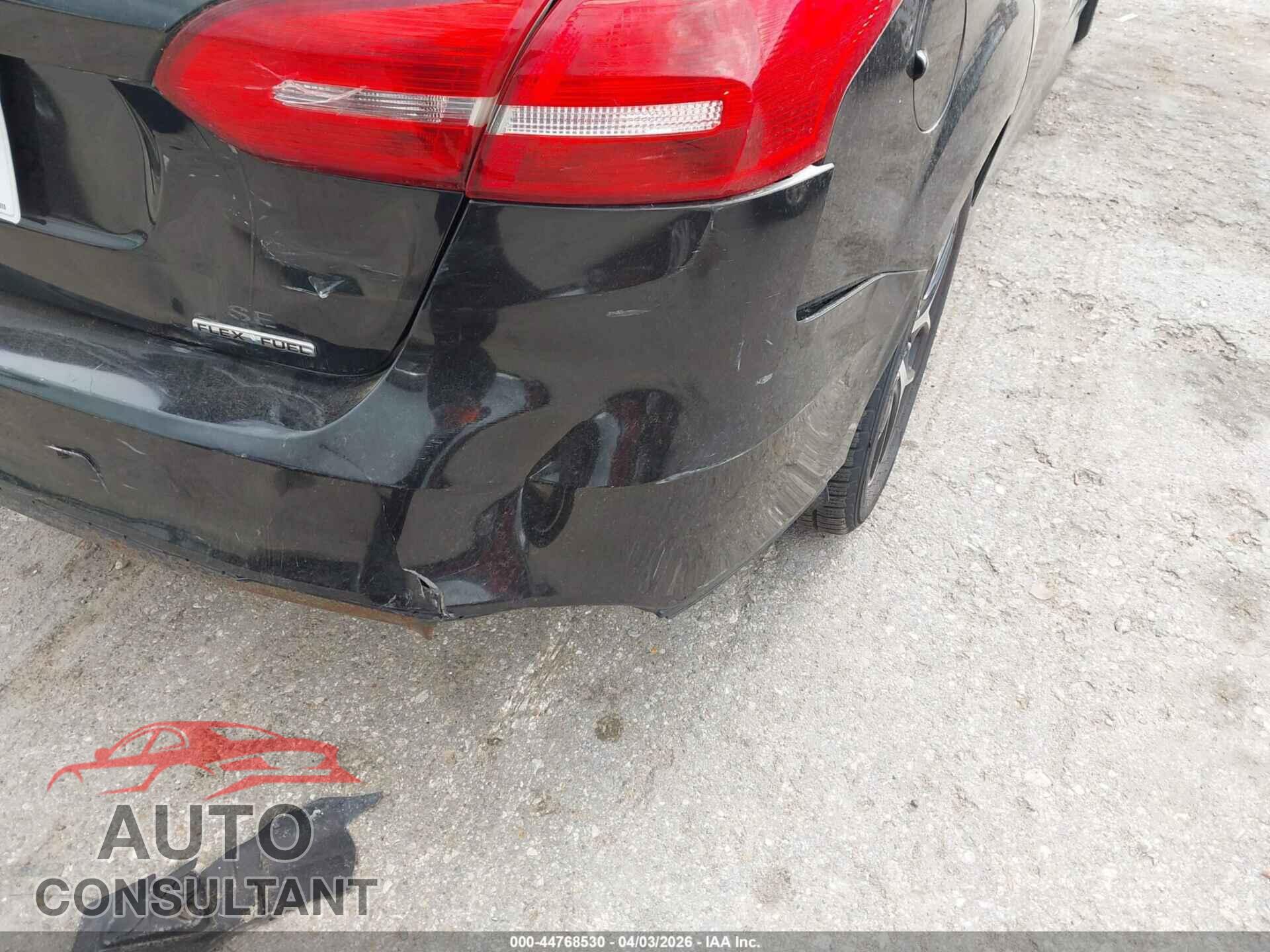 FORD FOCUS 2015 - 1FADP3F20FL363614