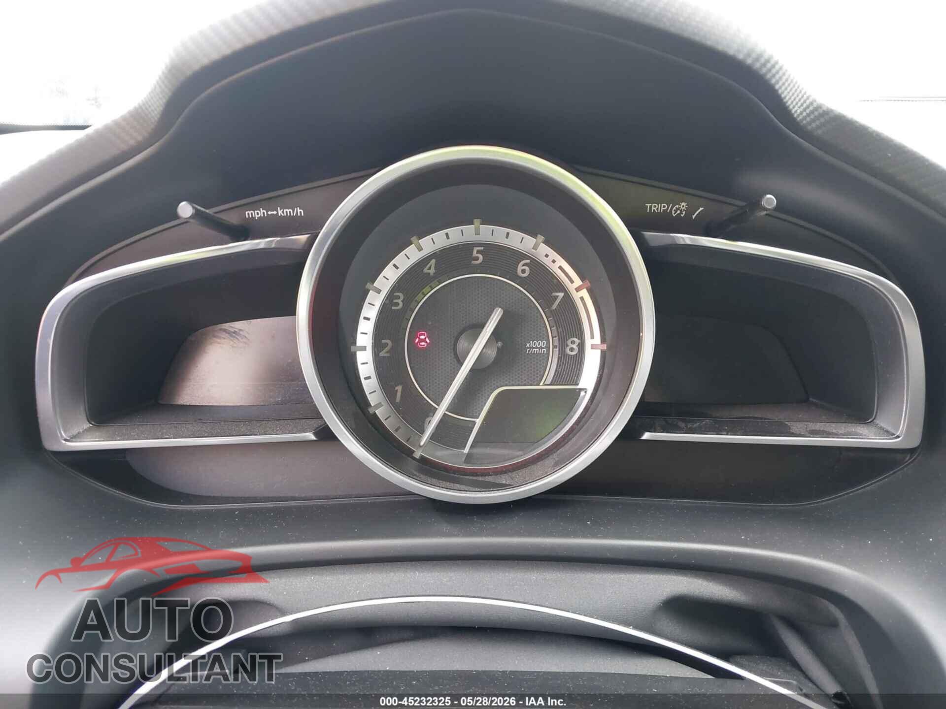 MAZDA MAZDA3 2014 - JM1BM1W35E1106658
