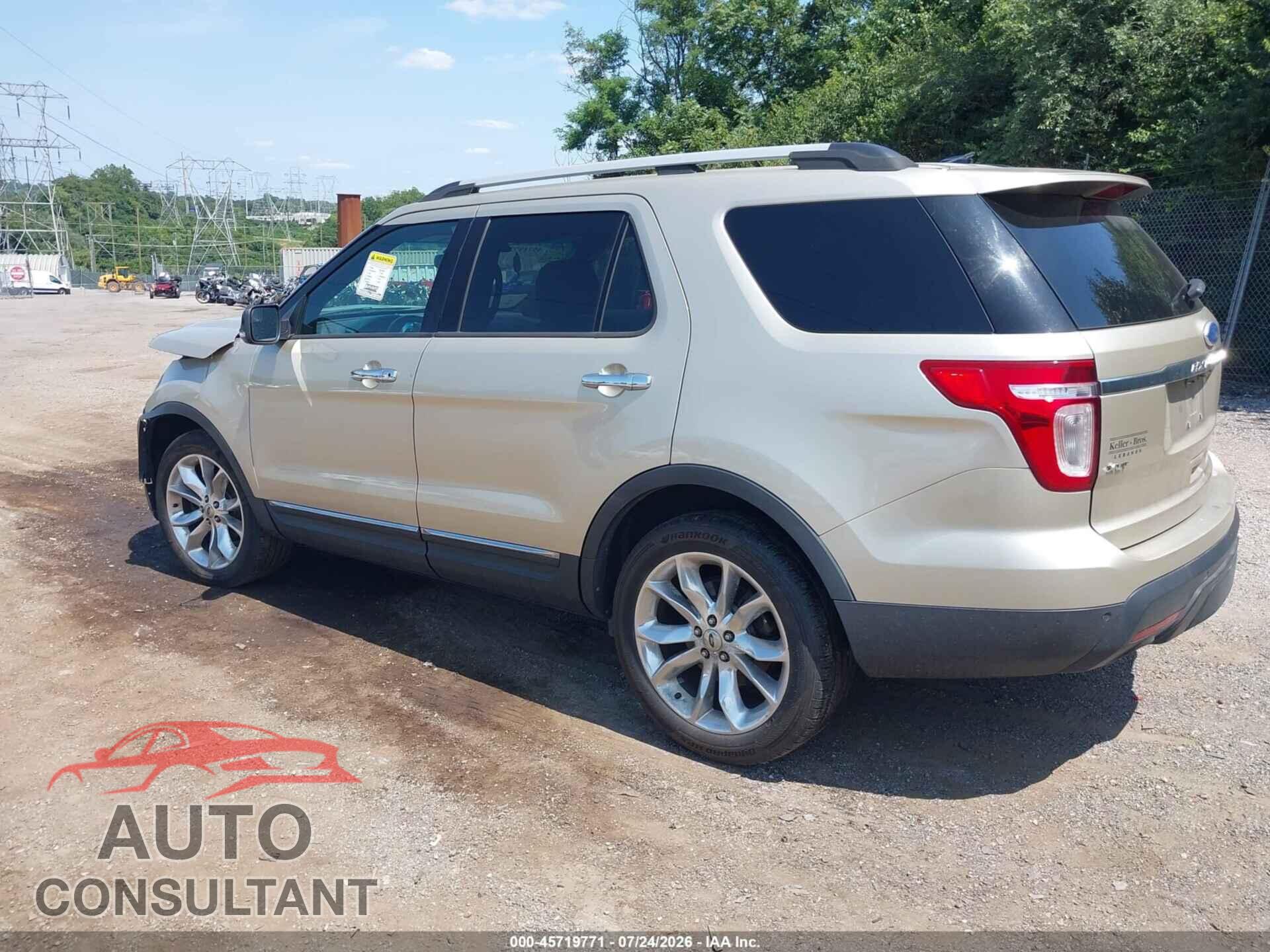 FORD EXPLORER 2011 - 1FMHK7D83BGA55263