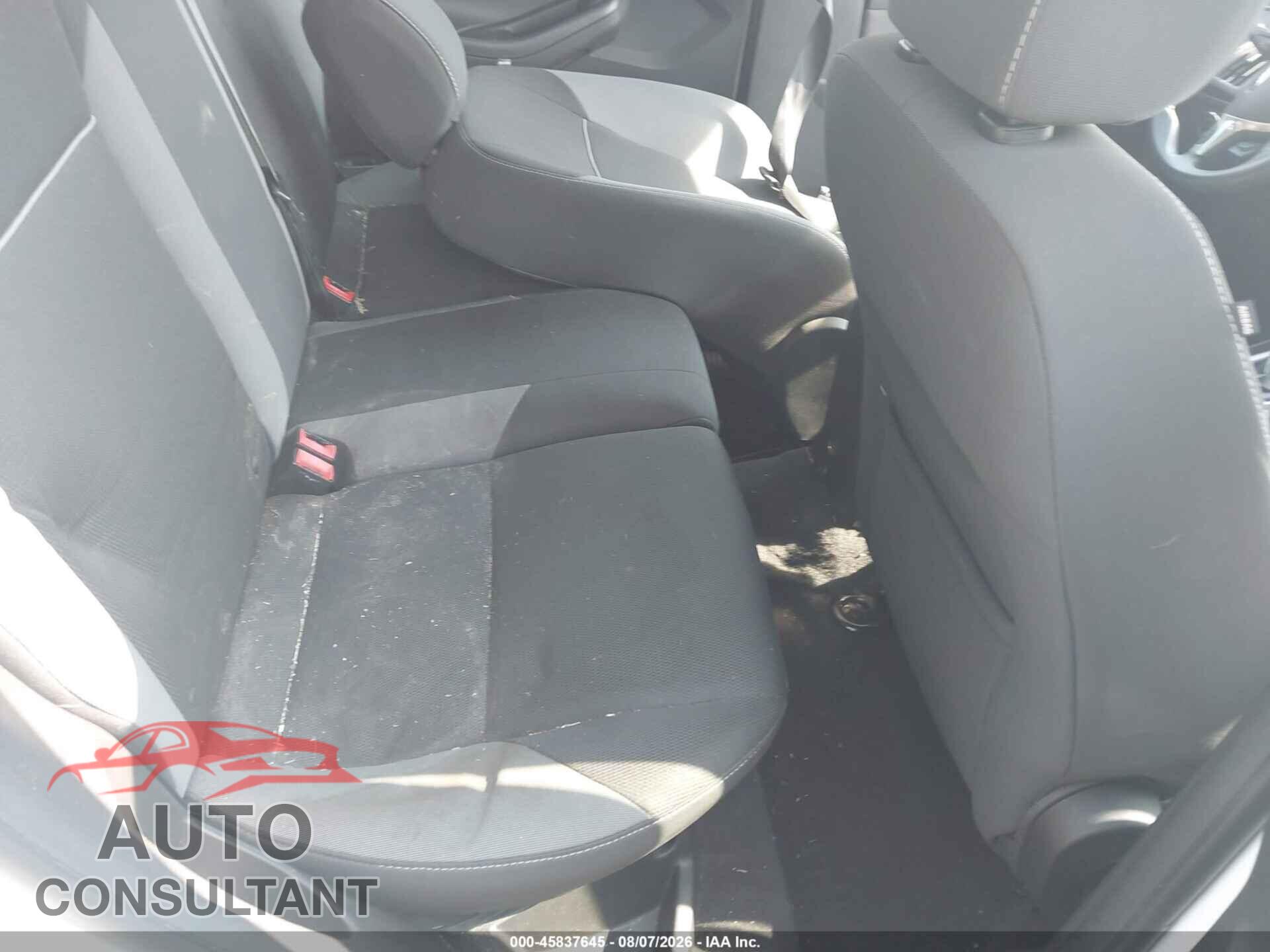 FORD FOCUS 2013 - 1FADP3K26DL274875