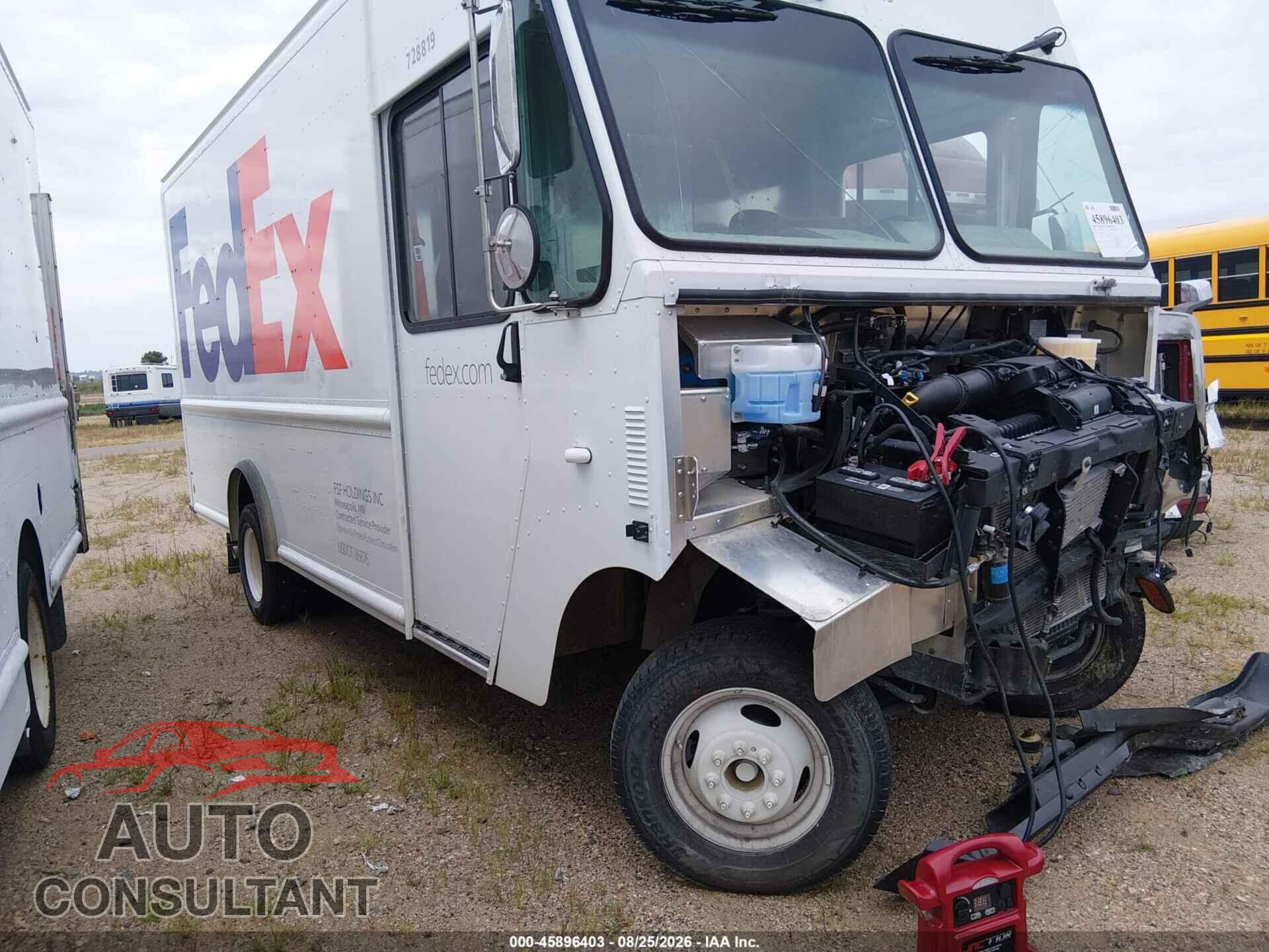 FORD E-450 STRIPPED 2027 - 1FC4E4KN9VDD04947