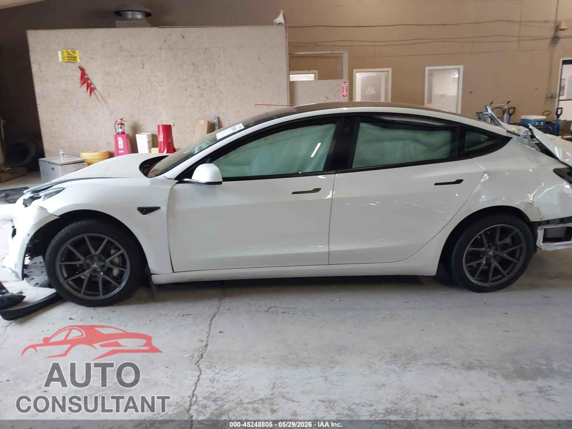 TESLA MODEL 3 2021 - 5YJ3E1EB0MF975894