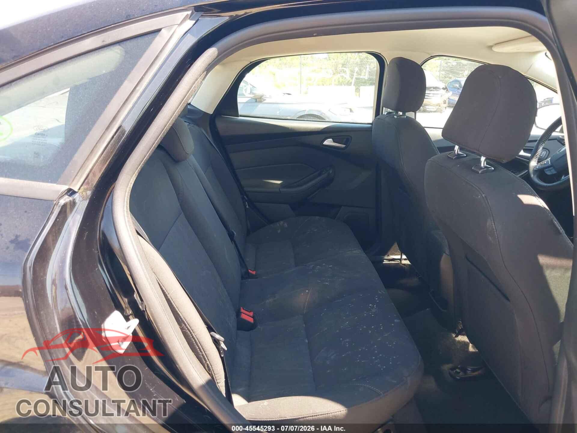 FORD FOCUS 2016 - 1FADP3F25GL371693