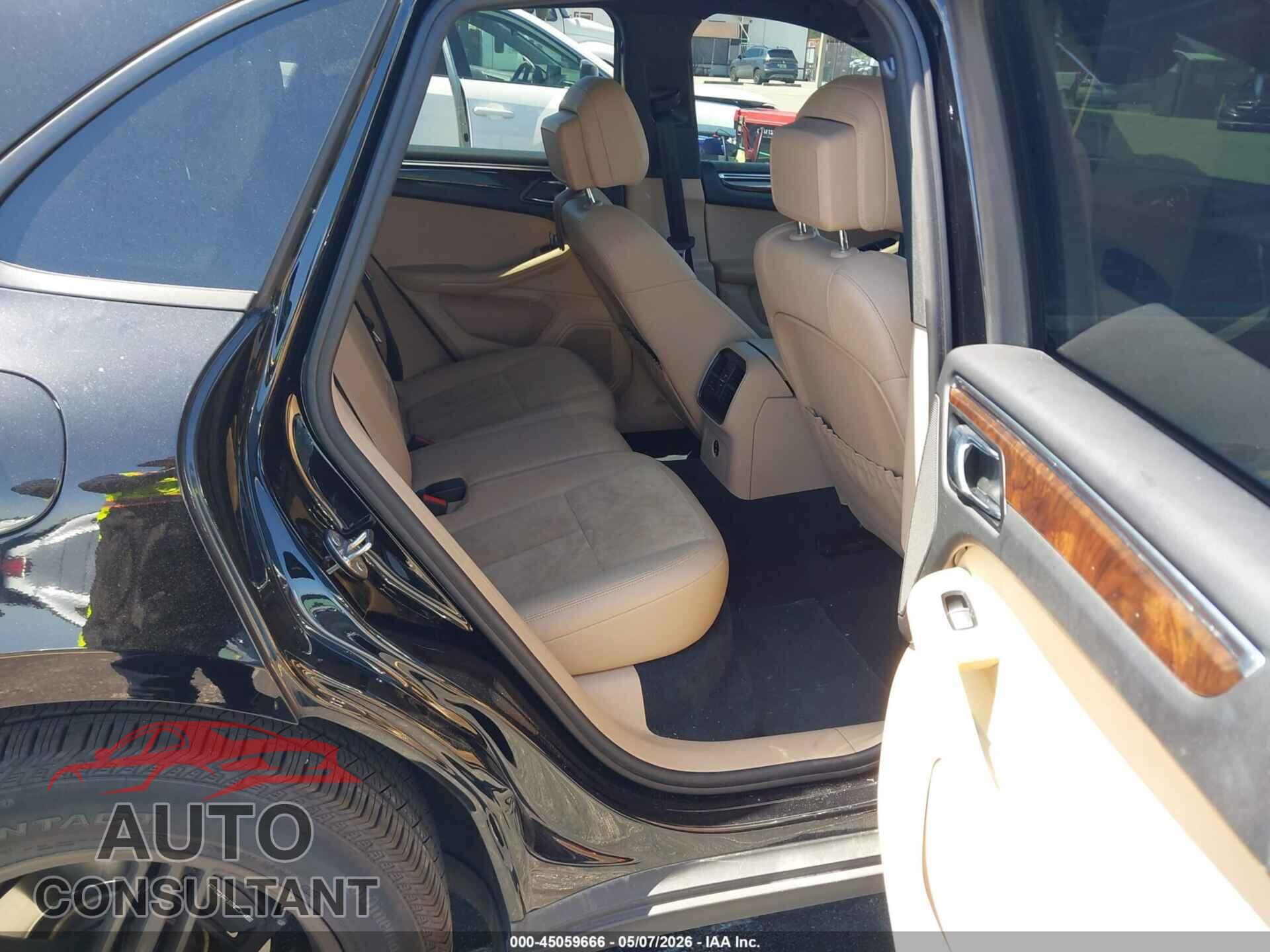 PORSCHE MACAN 2021 - WP1AA2A55MLB14506