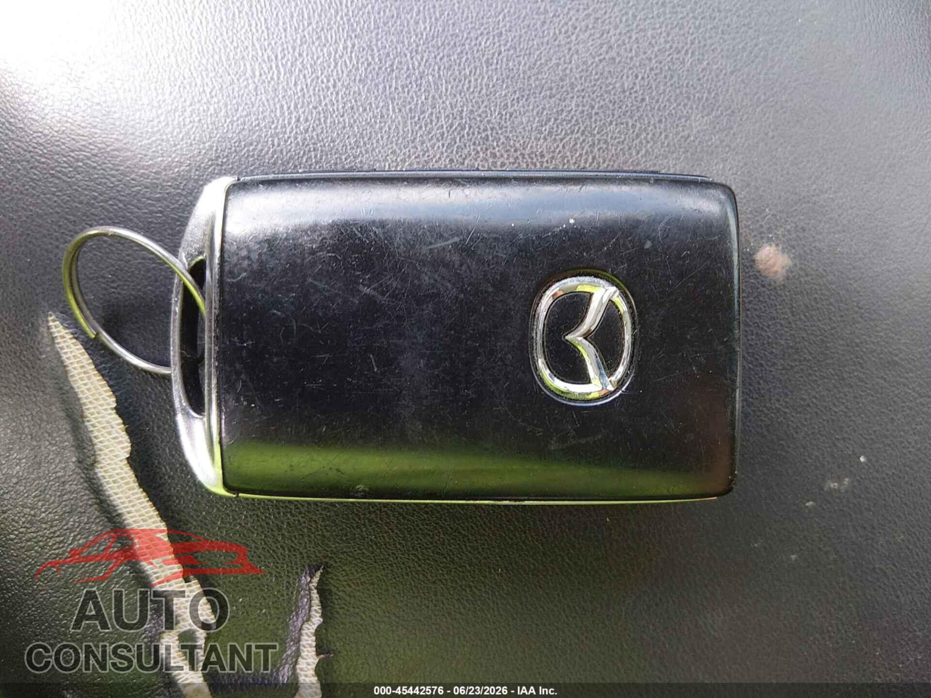 MAZDA MAZDA3 2019 - JM1BPACL6K1114128